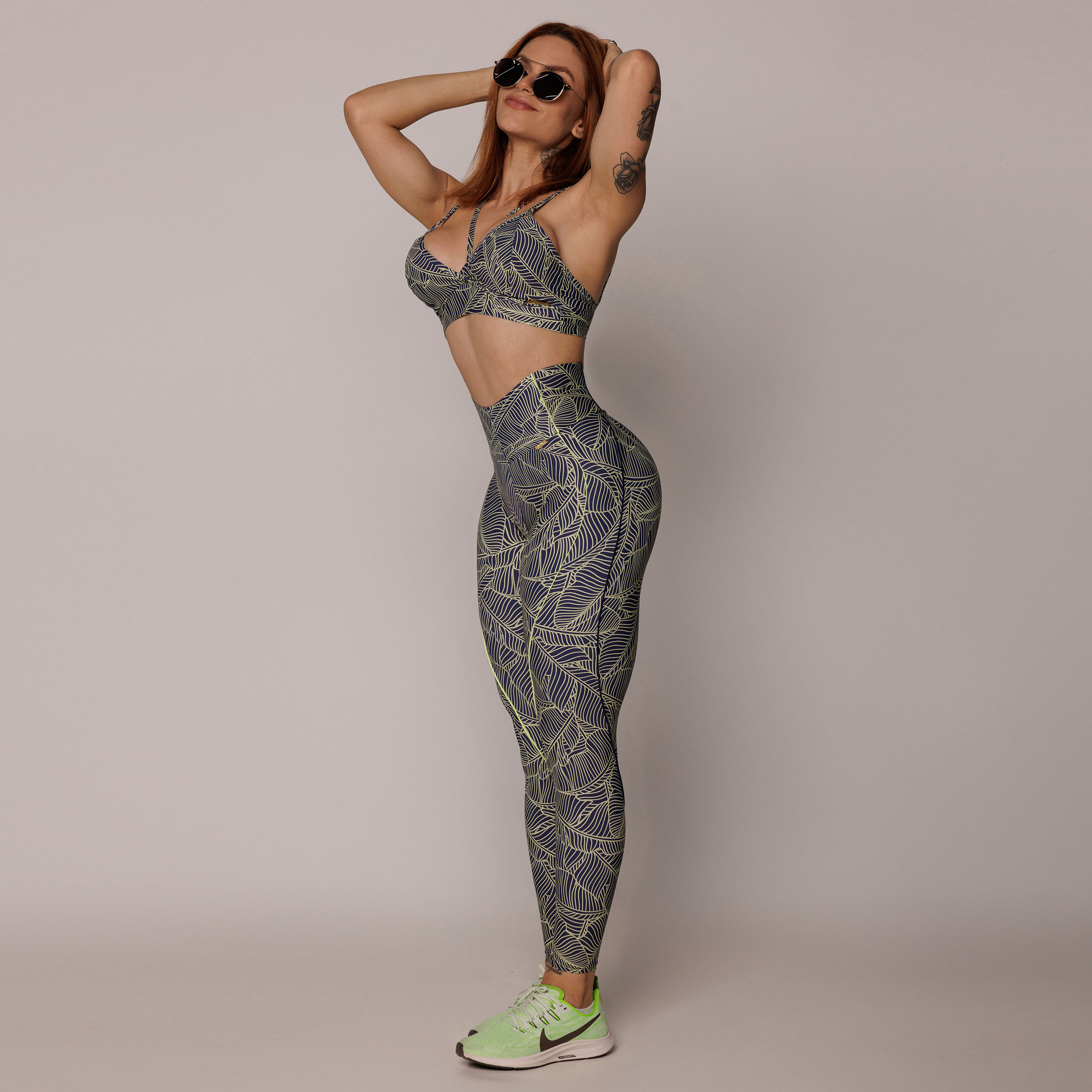 LEGGING HOPE EMPINA BUMBUM TROPICAL LEAF EXCLUSIVA - Imagem 4