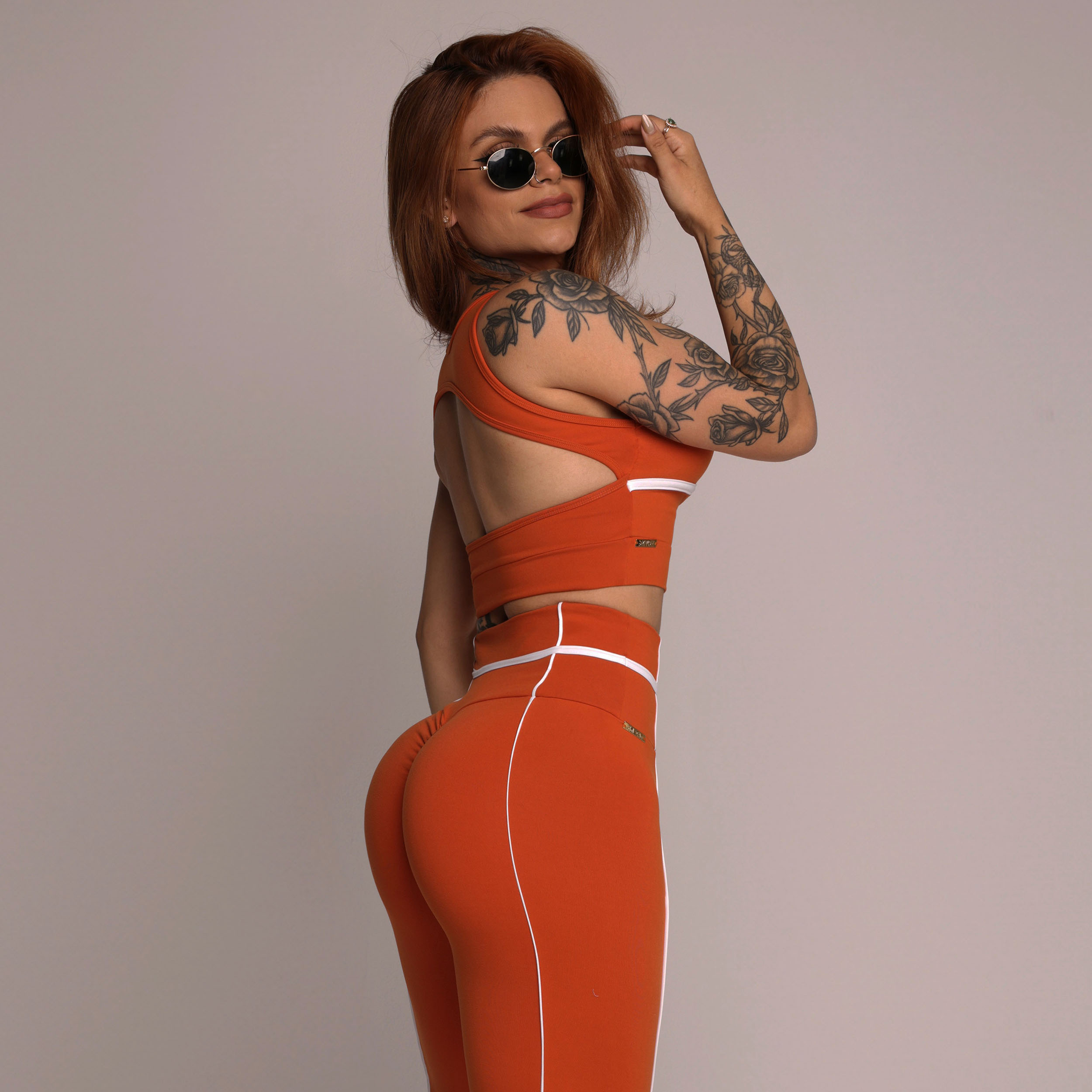 LEGGING QUEENS EMPINA BUMBUM AÇAFRÃO - Imagem 4