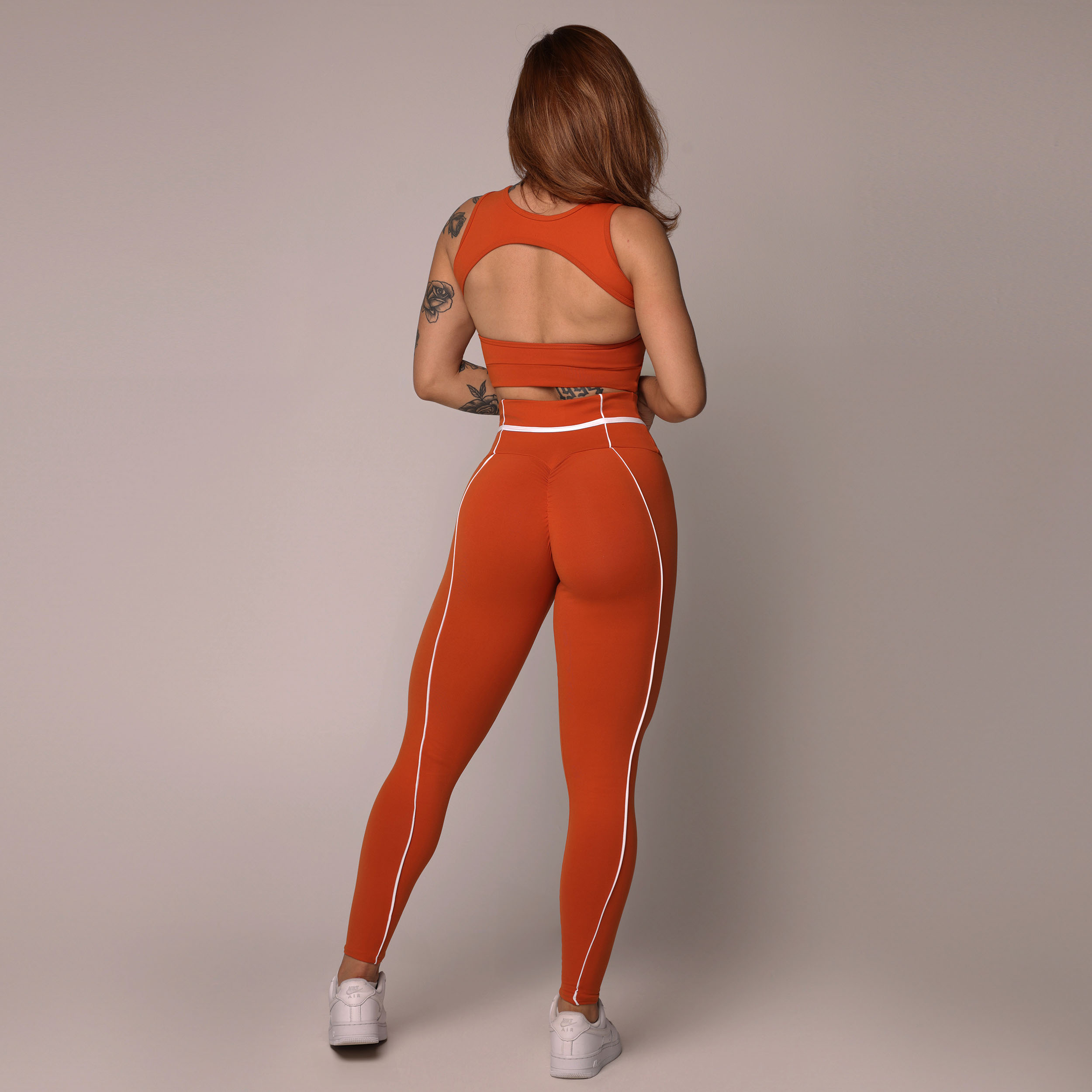 LEGGING QUEENS EMPINA BUMBUM AÇAFRÃO - Imagem 6
