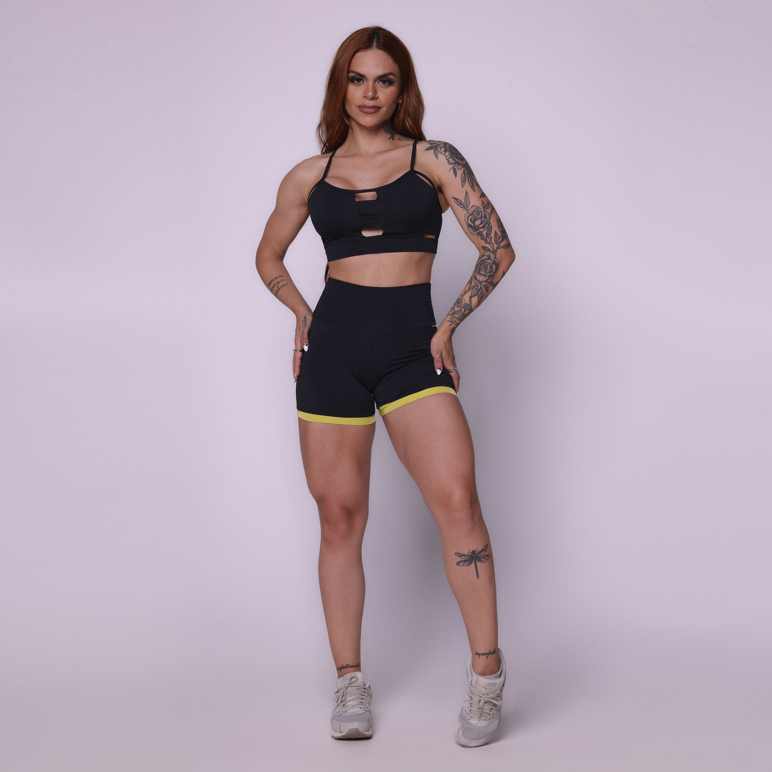 SHORT GYM EMPINA BUMBUM JACQUARD SNAKE BLACK - Imagem 4