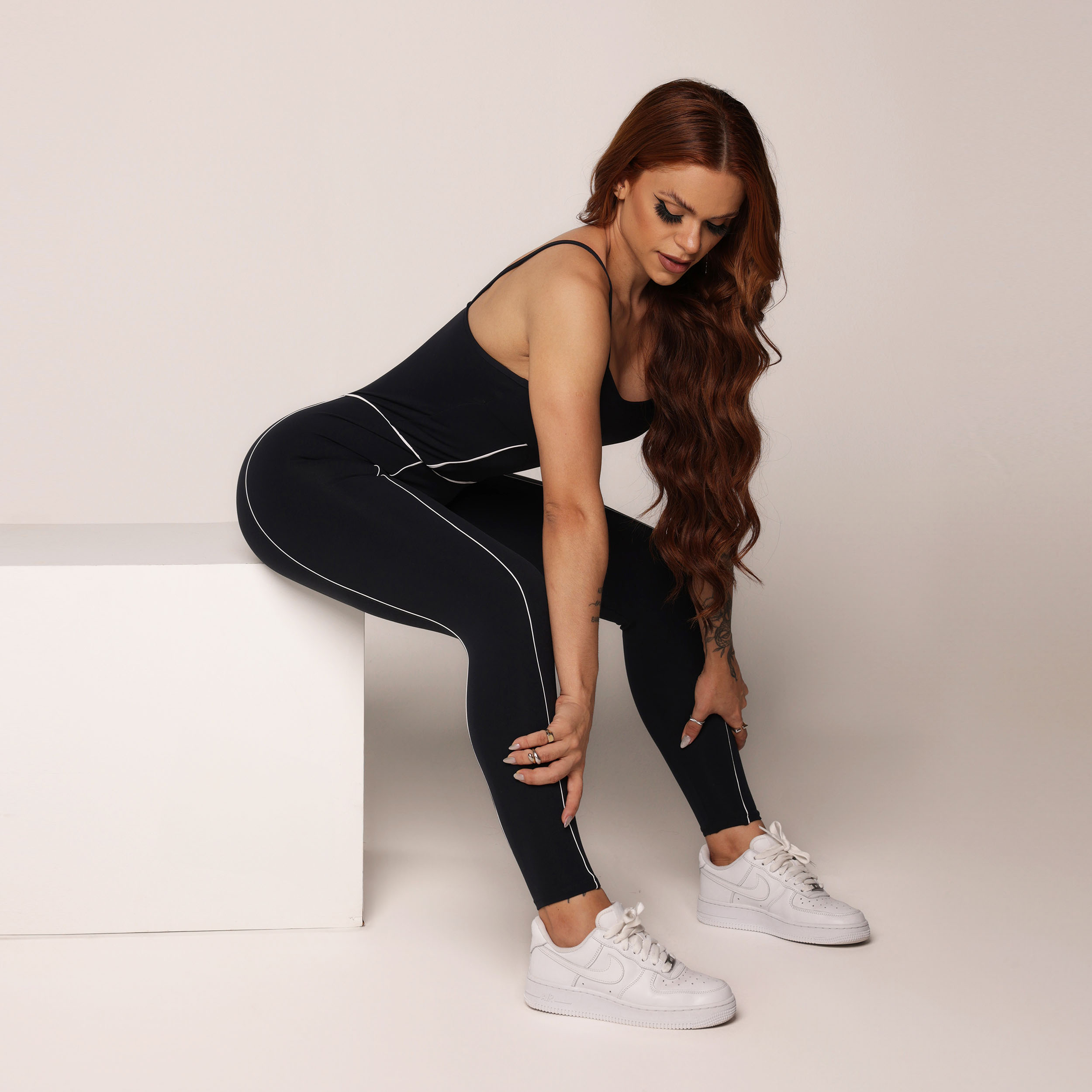 MACACÃO QUEENS EMPINA BUMBUM PRETO - Imagem 3