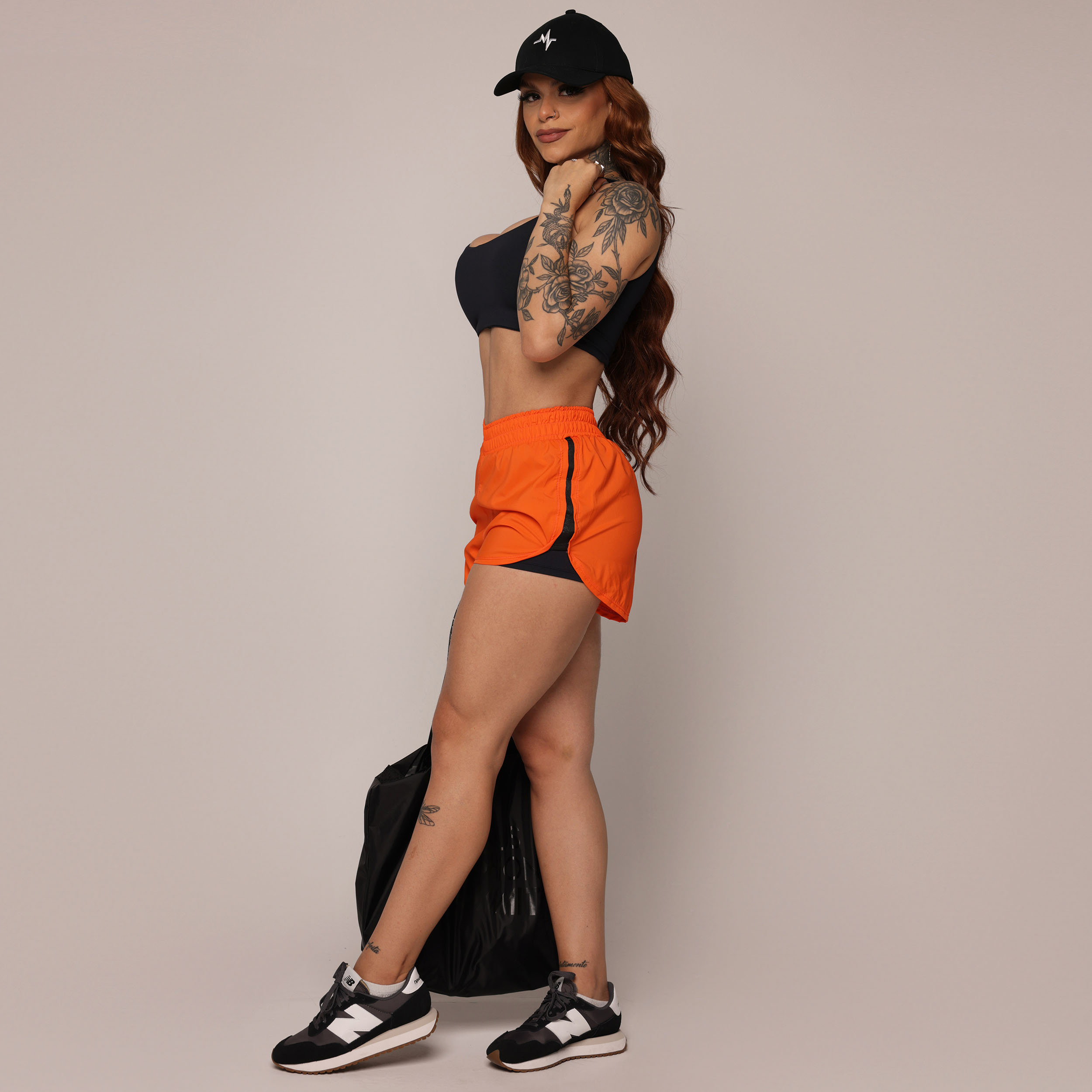 SHORT FLOW CORAL COM PRETO - Imagem 3