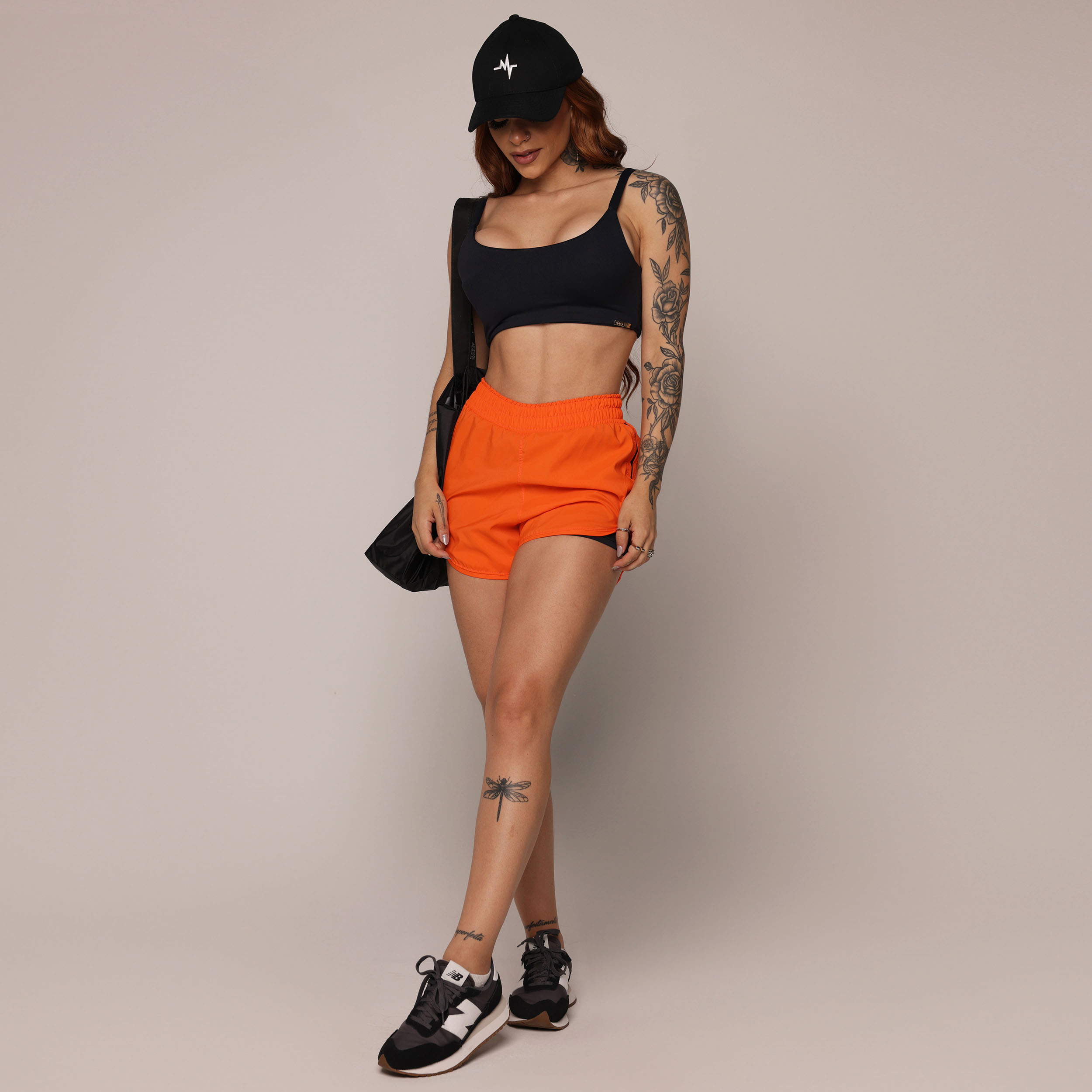 SHORT FLOW CORAL COM PRETO - Imagem 4