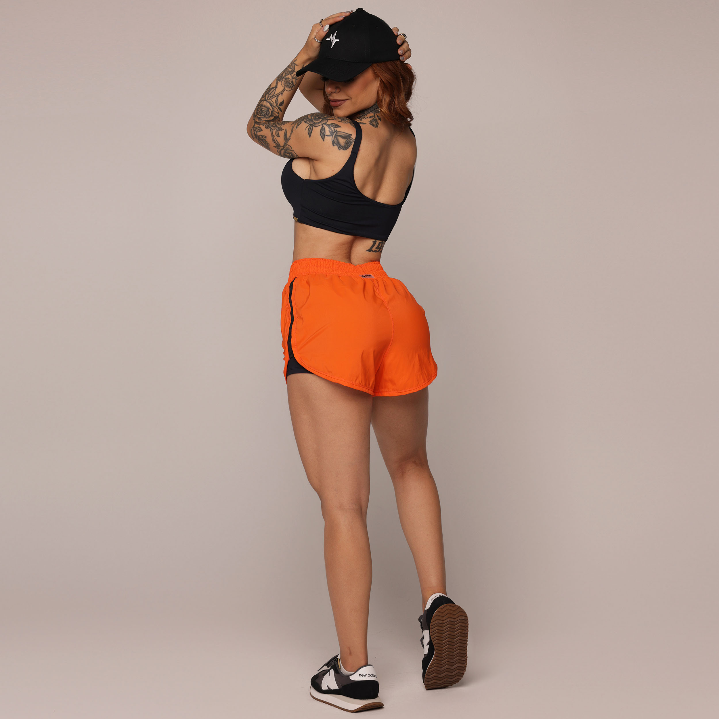 SHORT FLOW CORAL COM PRETO - Imagem 8