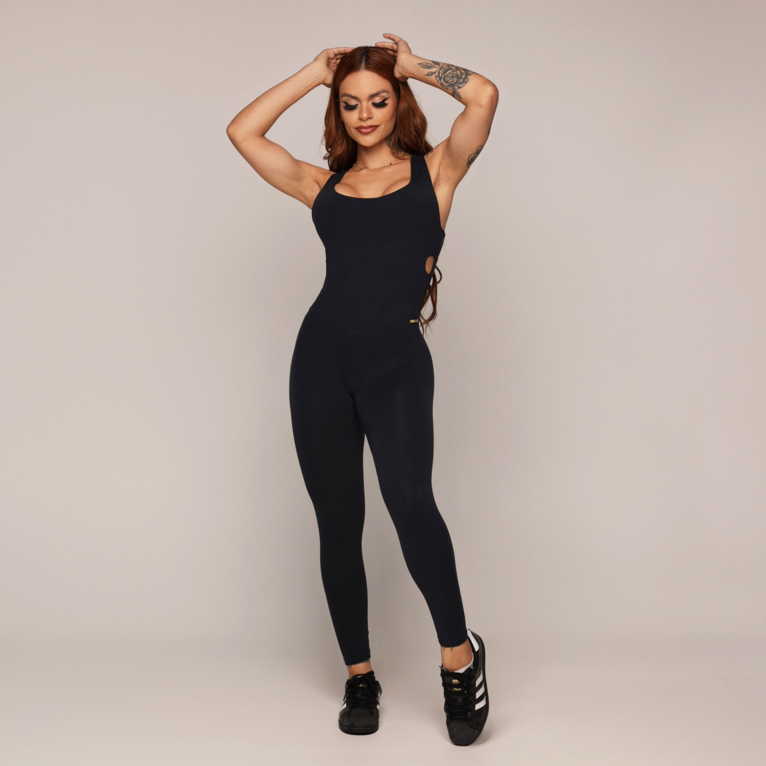 MACACÃO CLOUD GATE EMPINA BUMBUM PRETO - Imagem 3