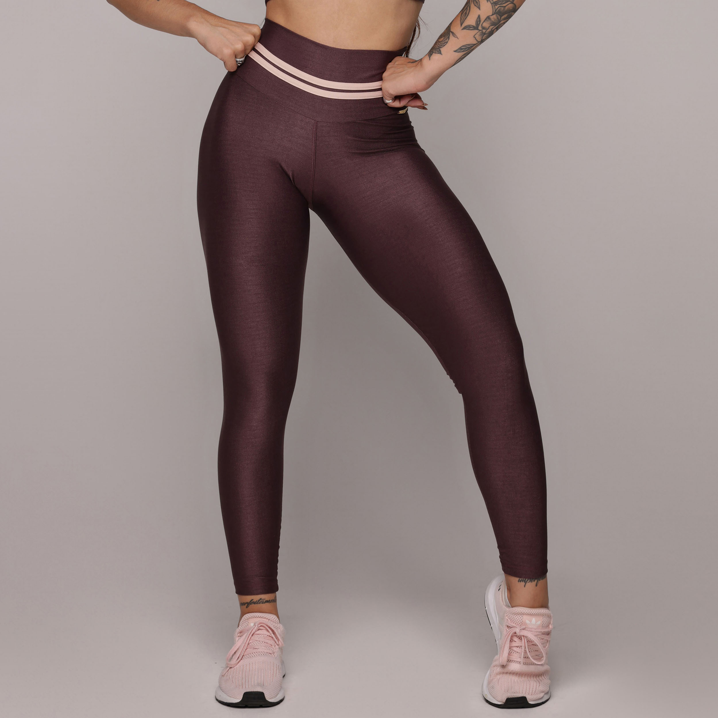 LEGGING EMPINA BUMBUM GLOSSY AÇAÍ - Imagem 3