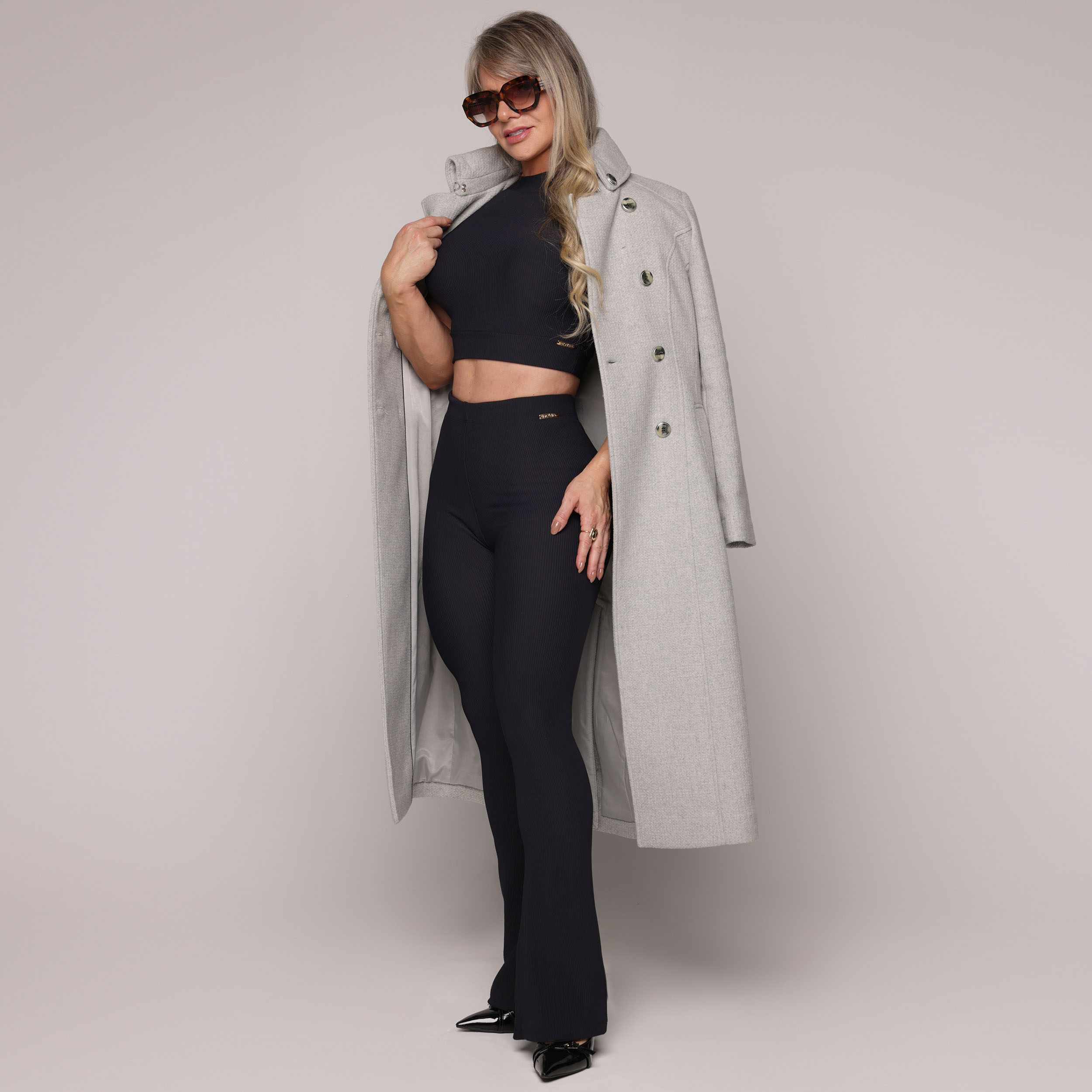 CALÇA FLARE JACQUARD CANELADO PRETO - Imagem 4