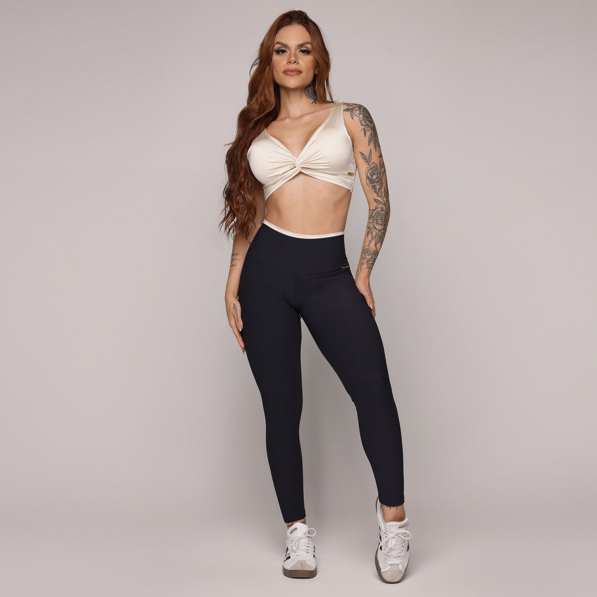 LEGGING BICOLOR EMPINA BUMBUM JACQUARD CANELADO PRETO - Imagem 10