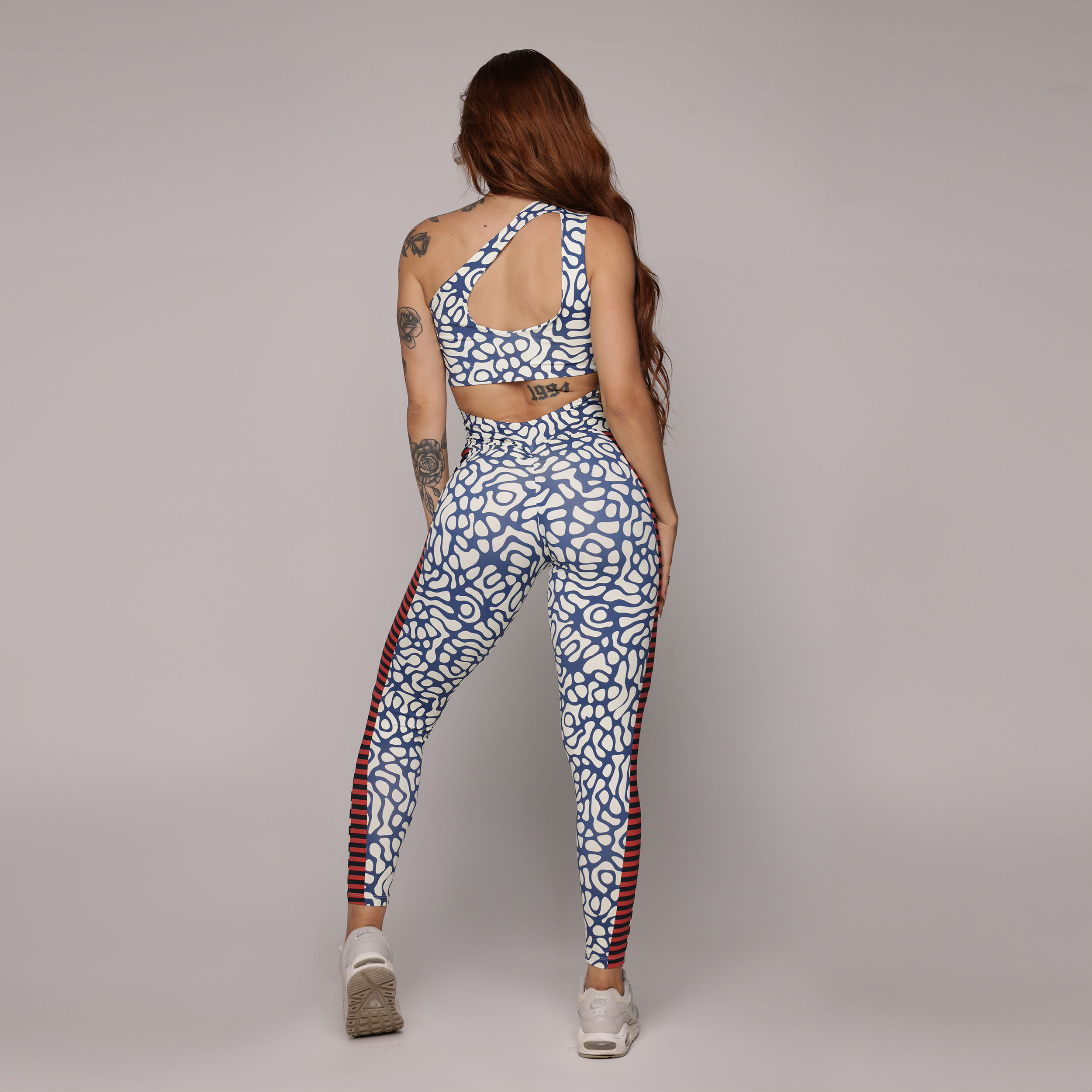 MACACÃO GOTA EMPINA BUMBUM ZURI EXCLUSIVO - Imagem 4