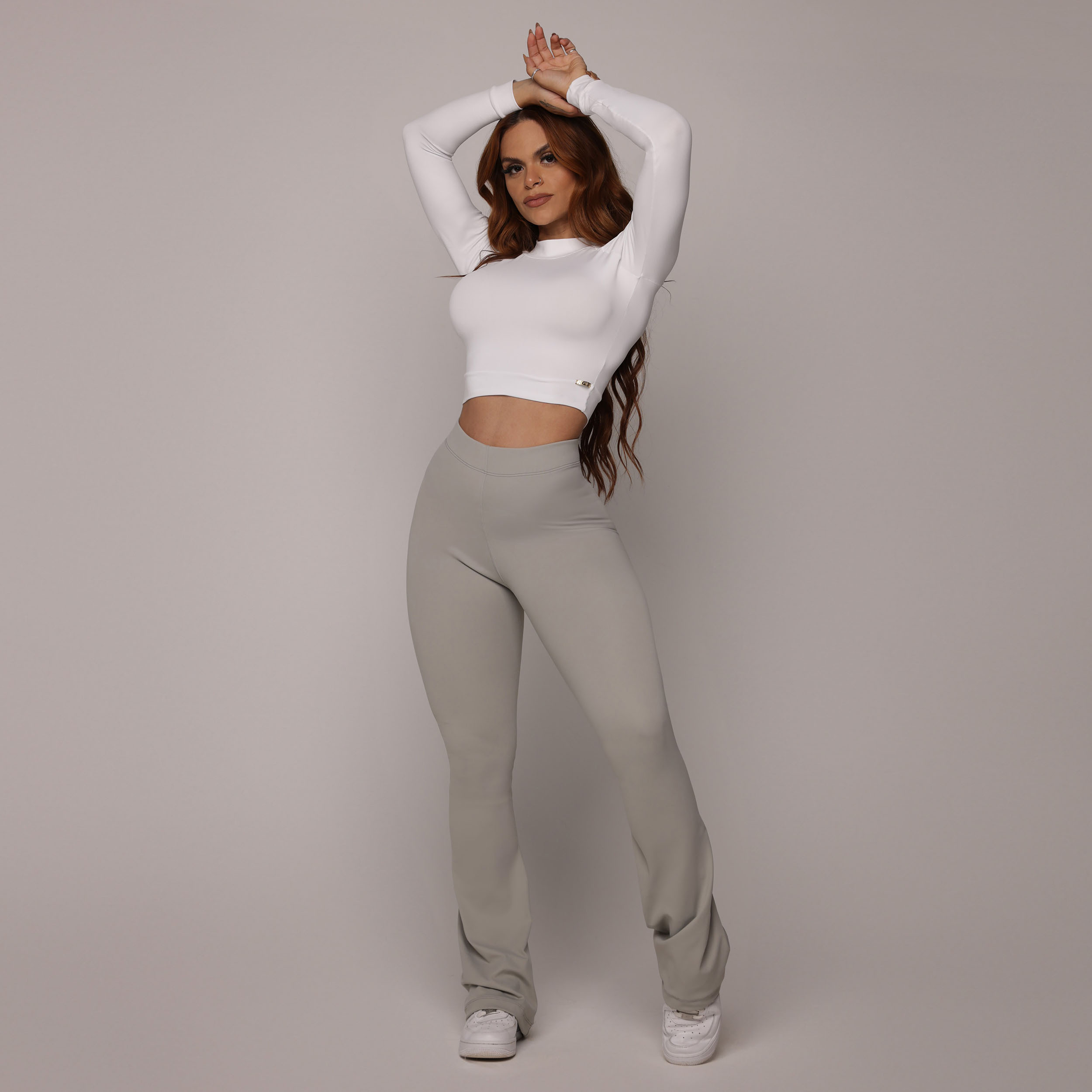 CALÇA FLARE CINZA SPACE - Imagem 6