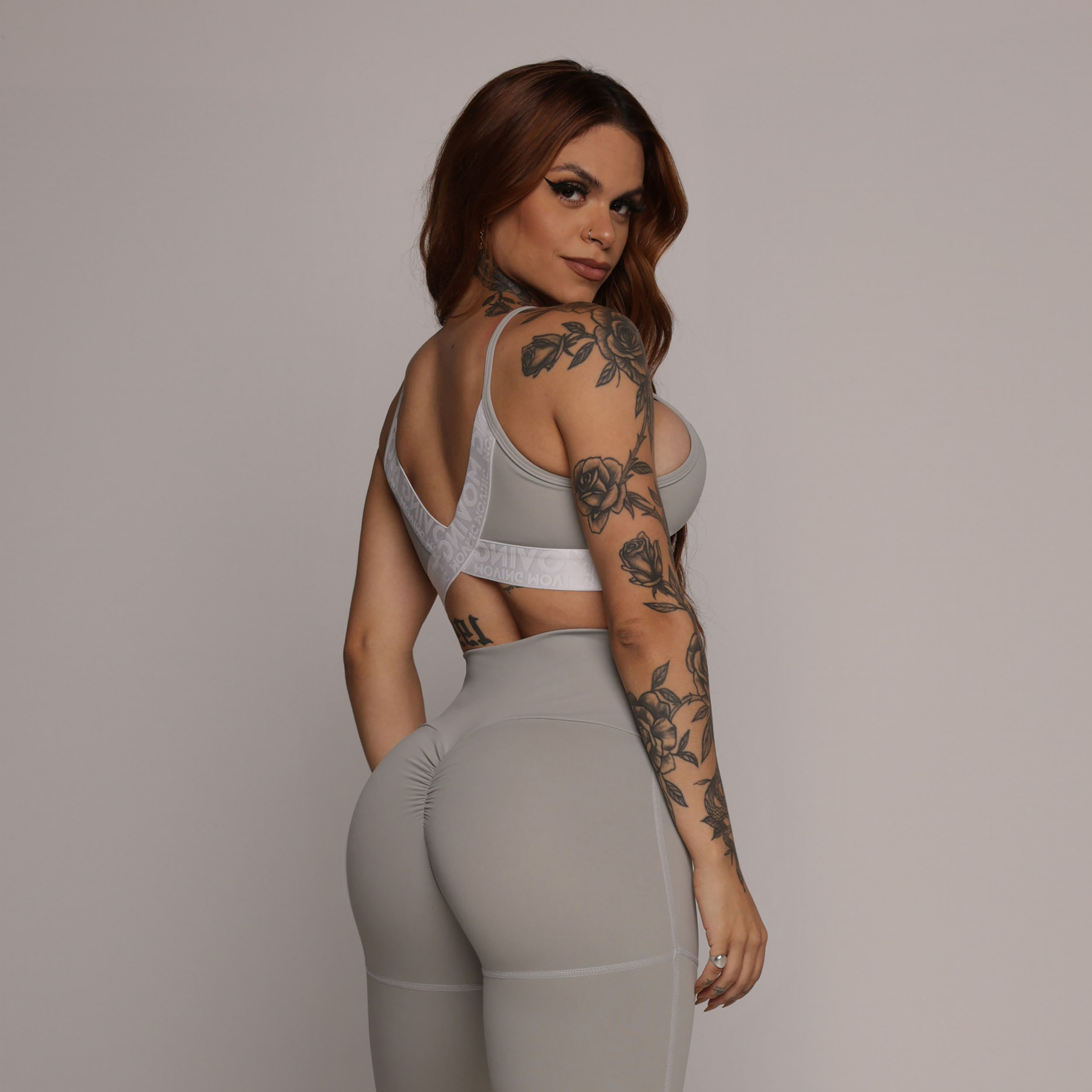 LEGGING PUMP EMPINA BUMBUM CINZA SPACE - Imagem 3