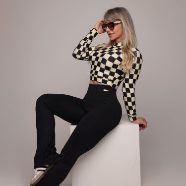 CROPPED CARMEL MANGA LONGA FRAME EXCLUSIVO