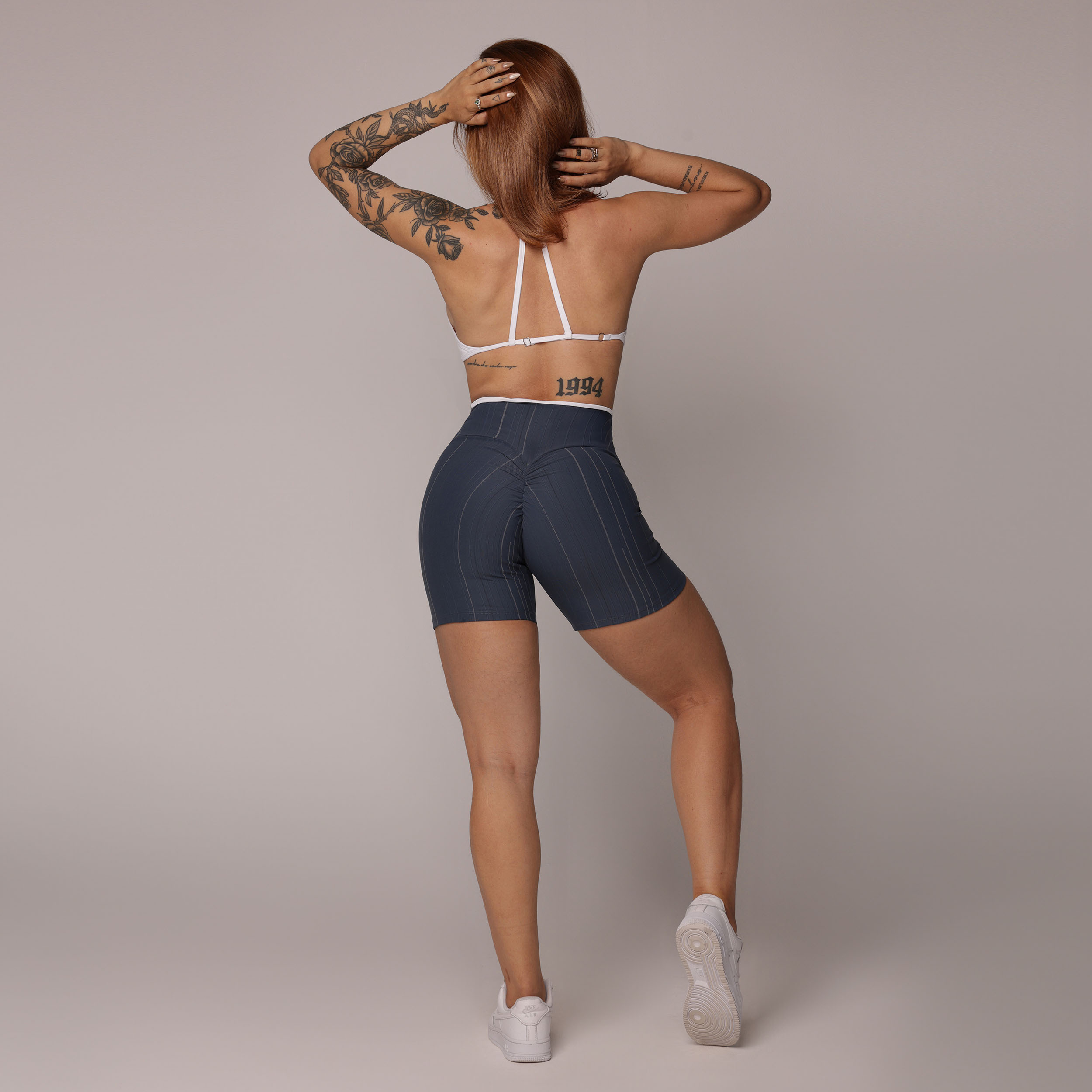 SHORT BICOLOR EMPINA BUMBUM JACQUARD ANIMAL COM BRANCO - Imagem 6