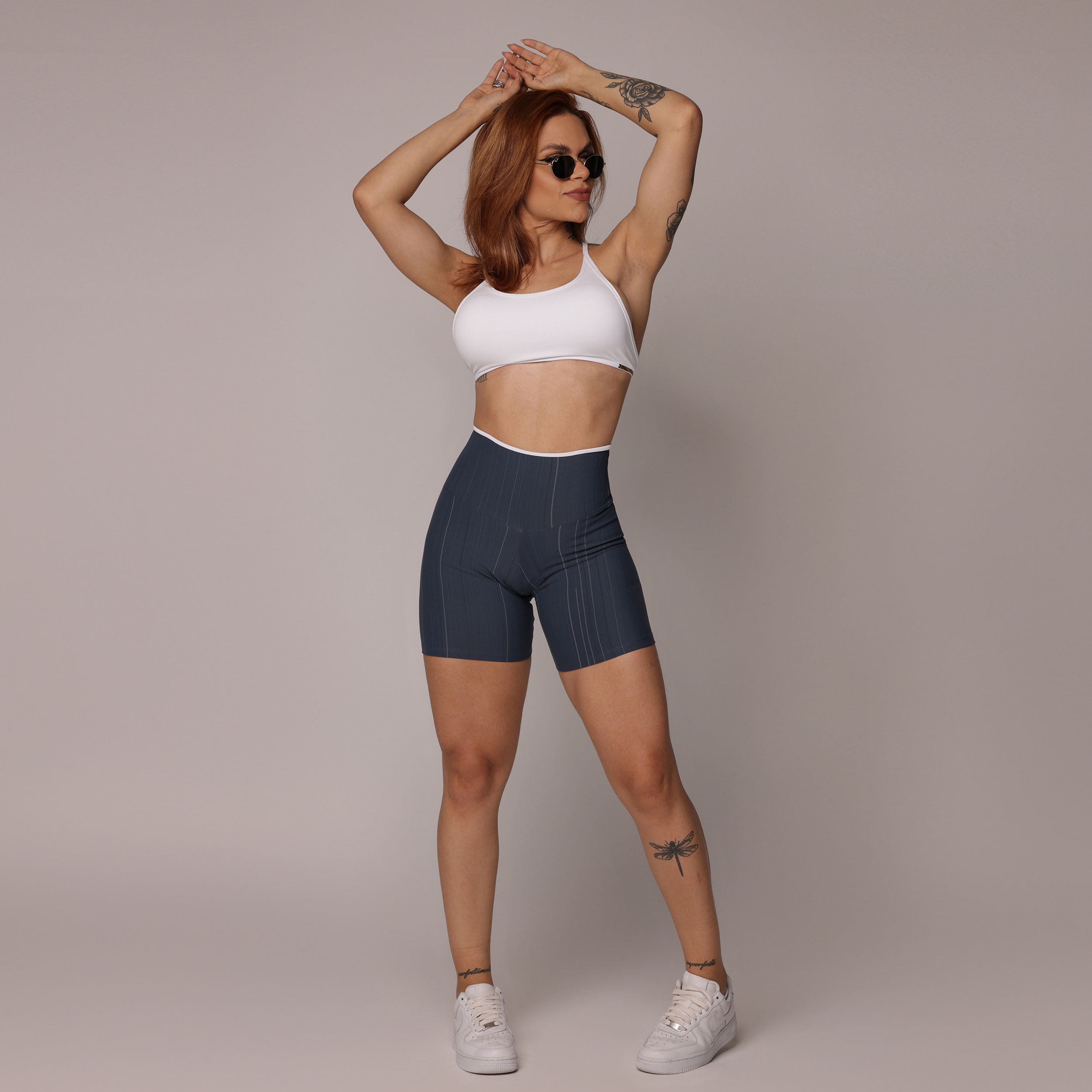 SHORT BICOLOR EMPINA BUMBUM JACQUARD ANIMAL COM BRANCO - Imagem 7