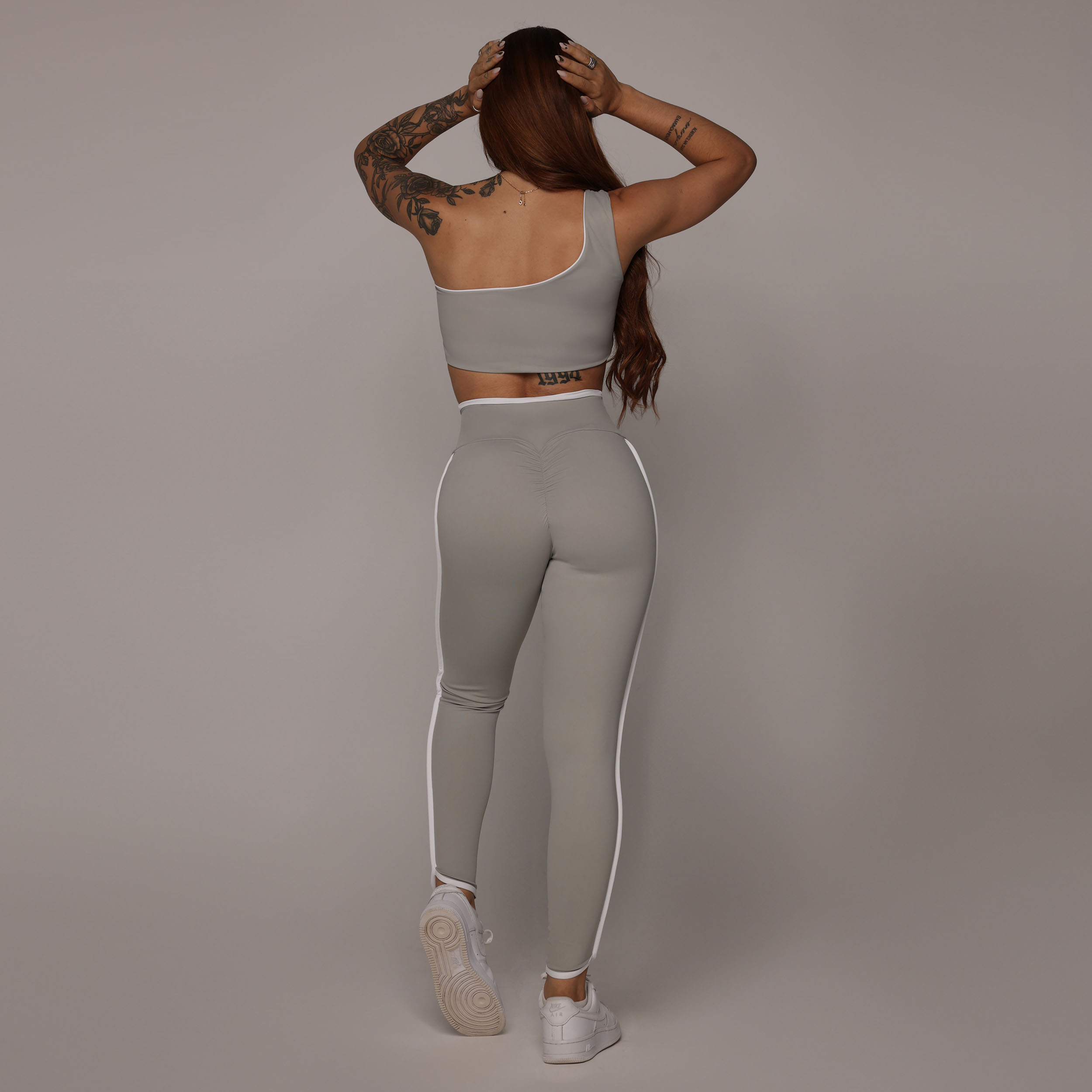 LEGGING LIVE EMPINA BUMBUM CINZA SPACE - Imagem 4