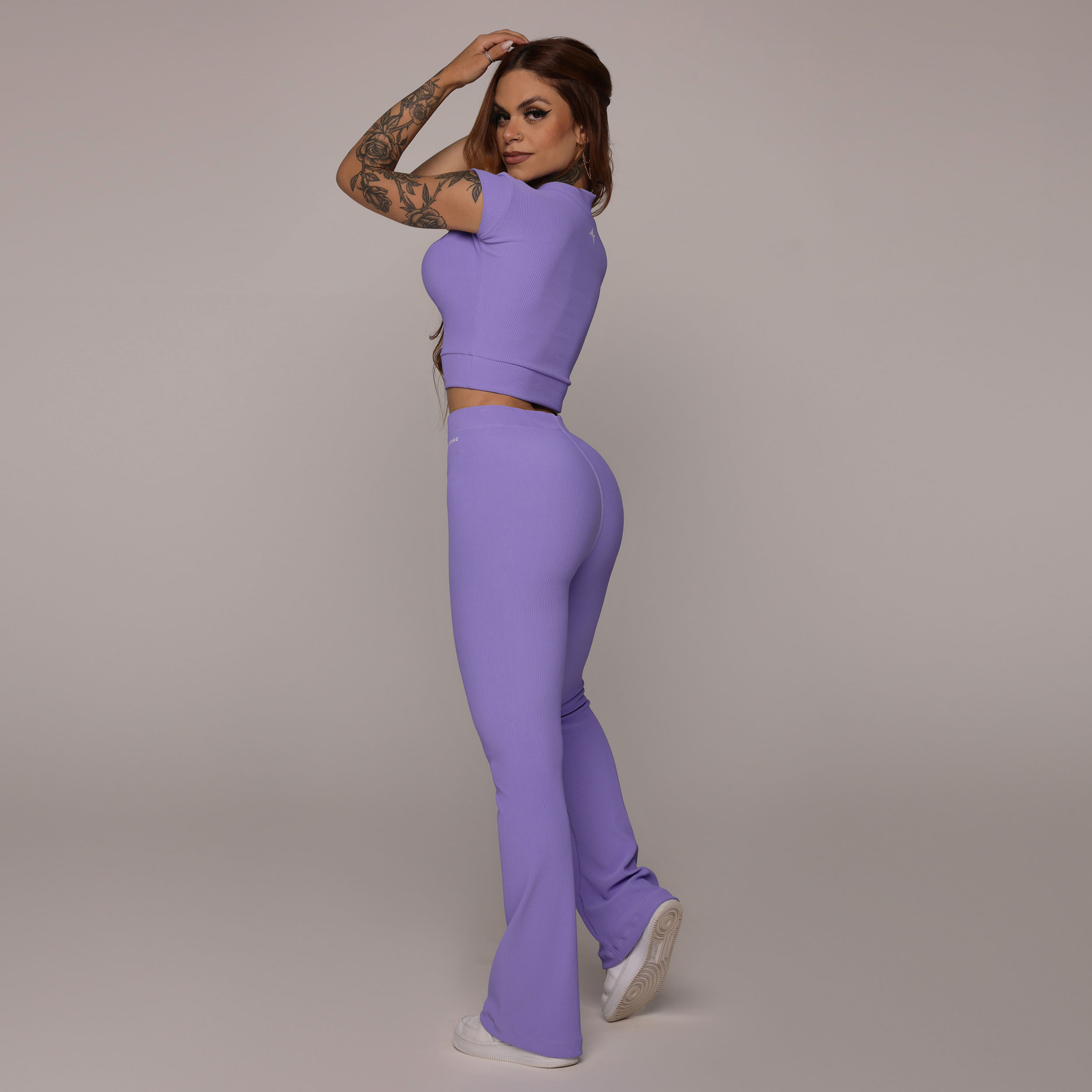 CALÇA FLARE JACQUARD CANELADO LAVANDA - Imagem 7