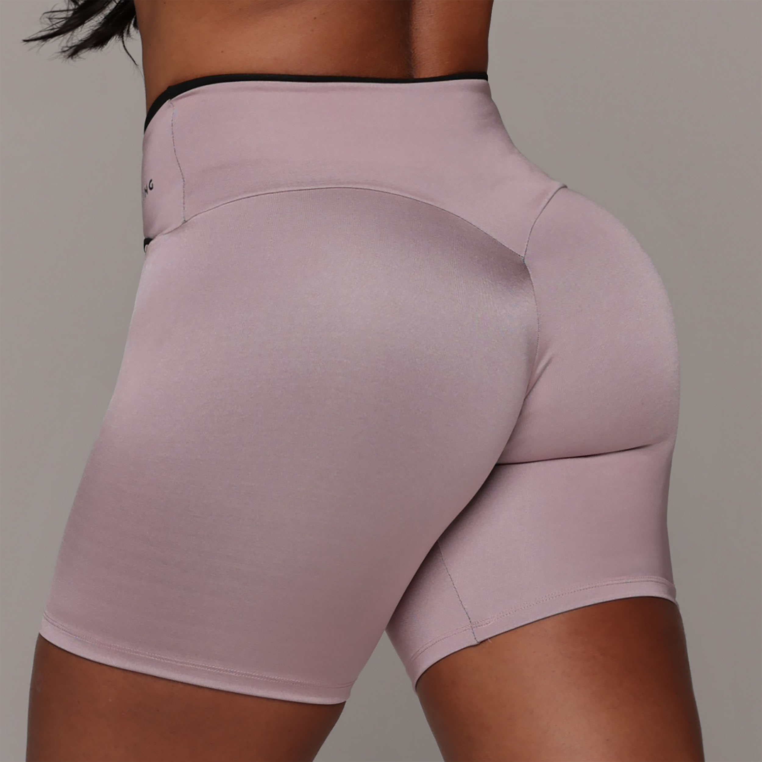 SHORT SENSE BLACKOUT GLOSS ROSÊ - Imagem 3