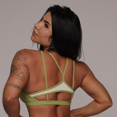 TOP PETRA JACQUARD CANELADO VERDE OLIVA