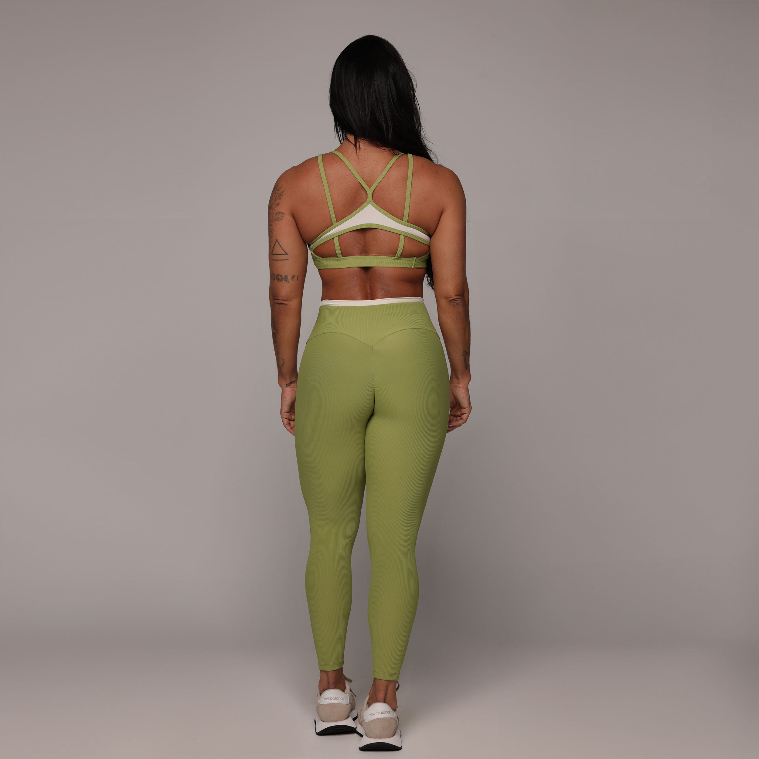 TOP PETRA JACQUARD CANELADO VERDE OLIVA - Imagem 5