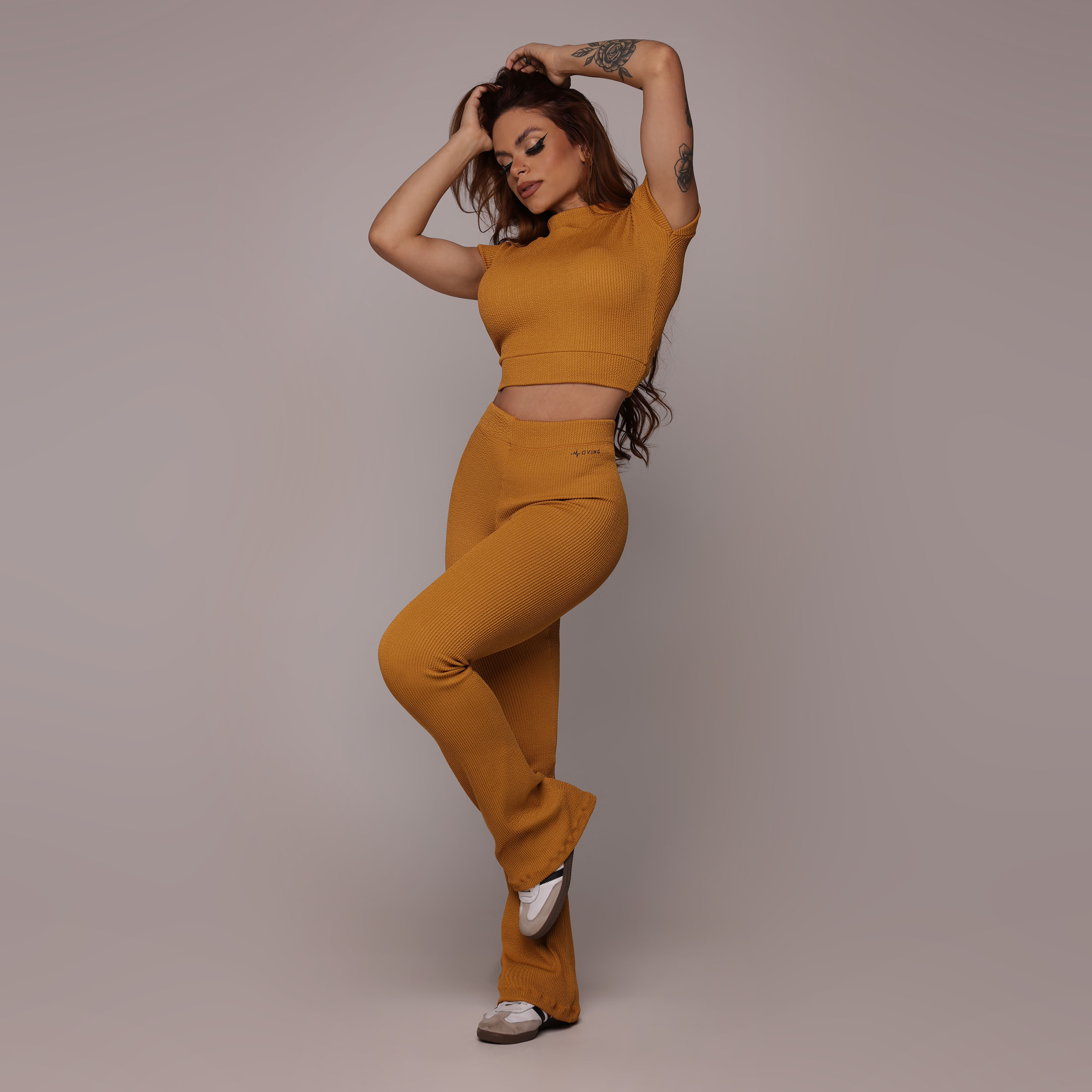 CROPPED CARMEL JACQUARD CONFORT CARAMELO - Imagem 3