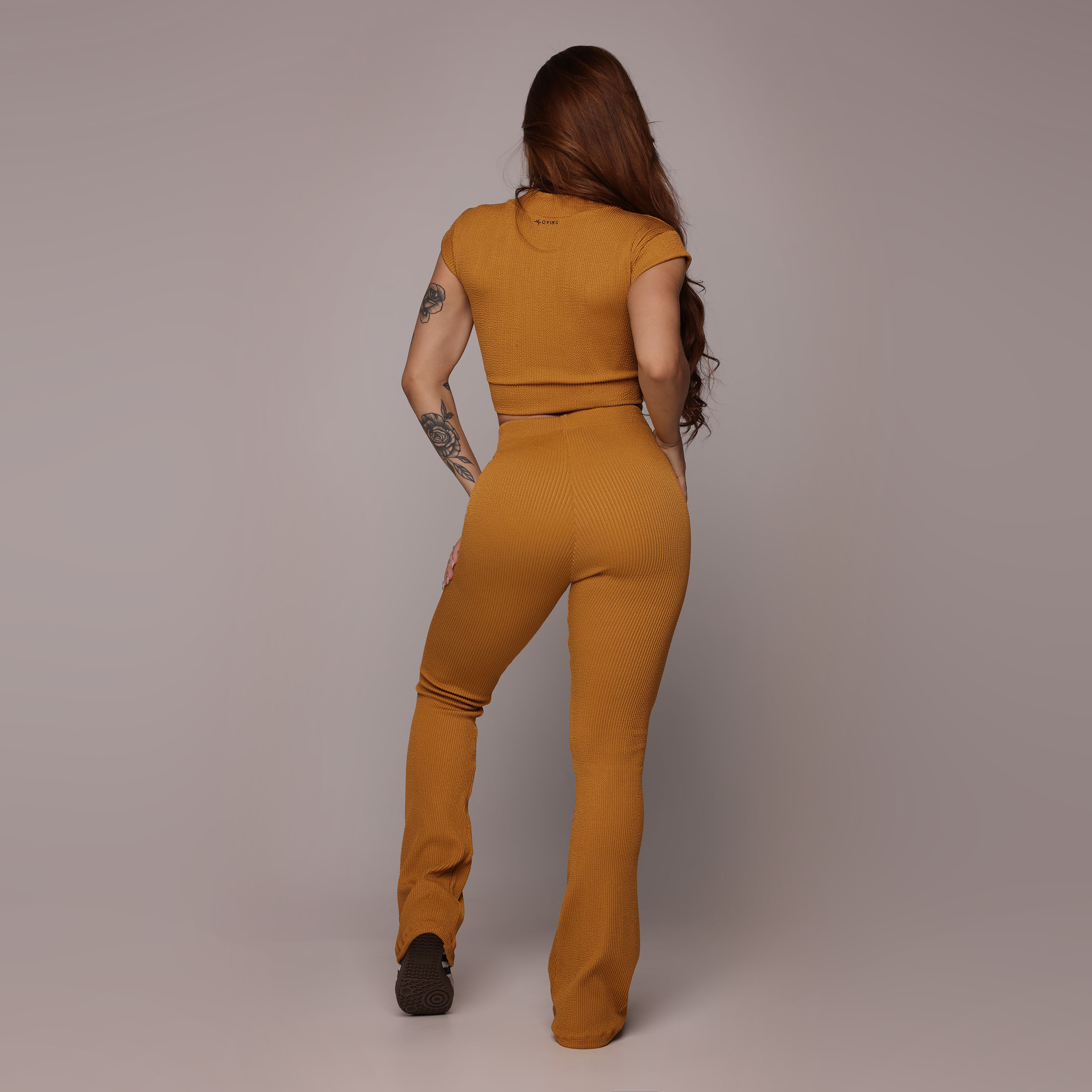 CROPPED CARMEL JACQUARD CONFORT CARAMELO - Imagem 5