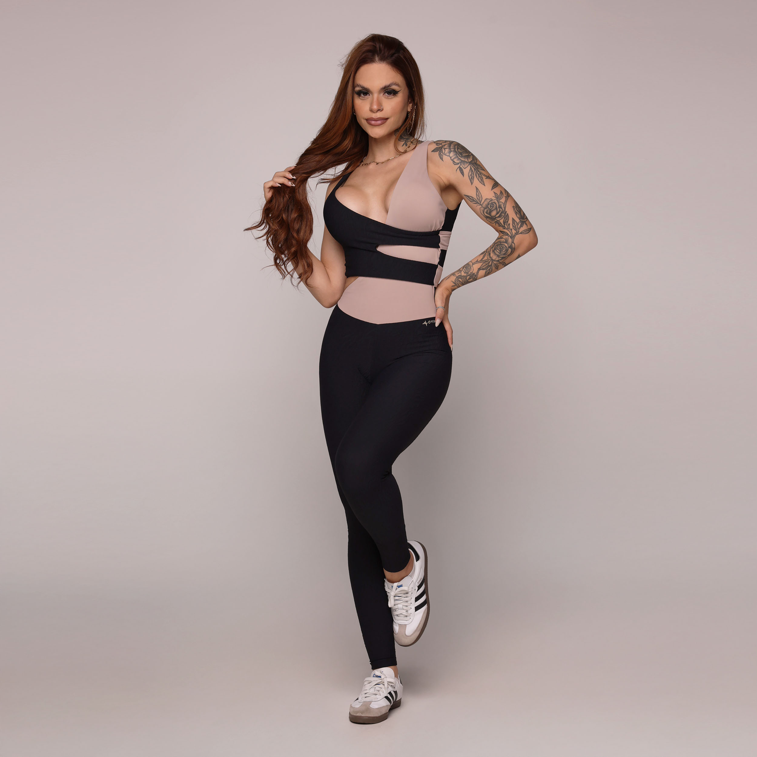 MACACÃO GOLDEN GATE EMPINA BUMBUM JACQUARD DUNAS PRETO - Imagem 3