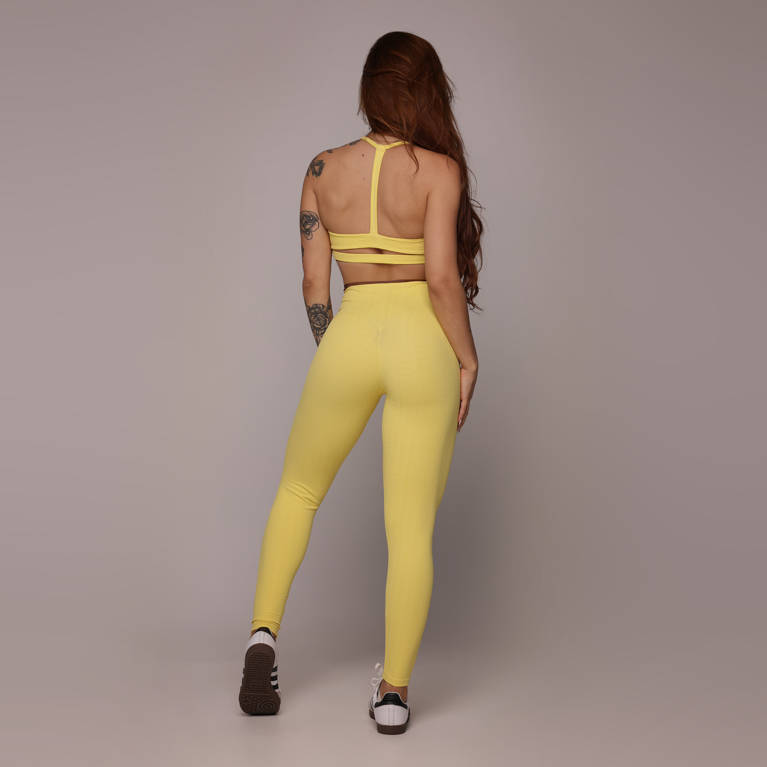 TOP LOS ANGELES JACQUARD FLOWERS HONEY - Imagem 4