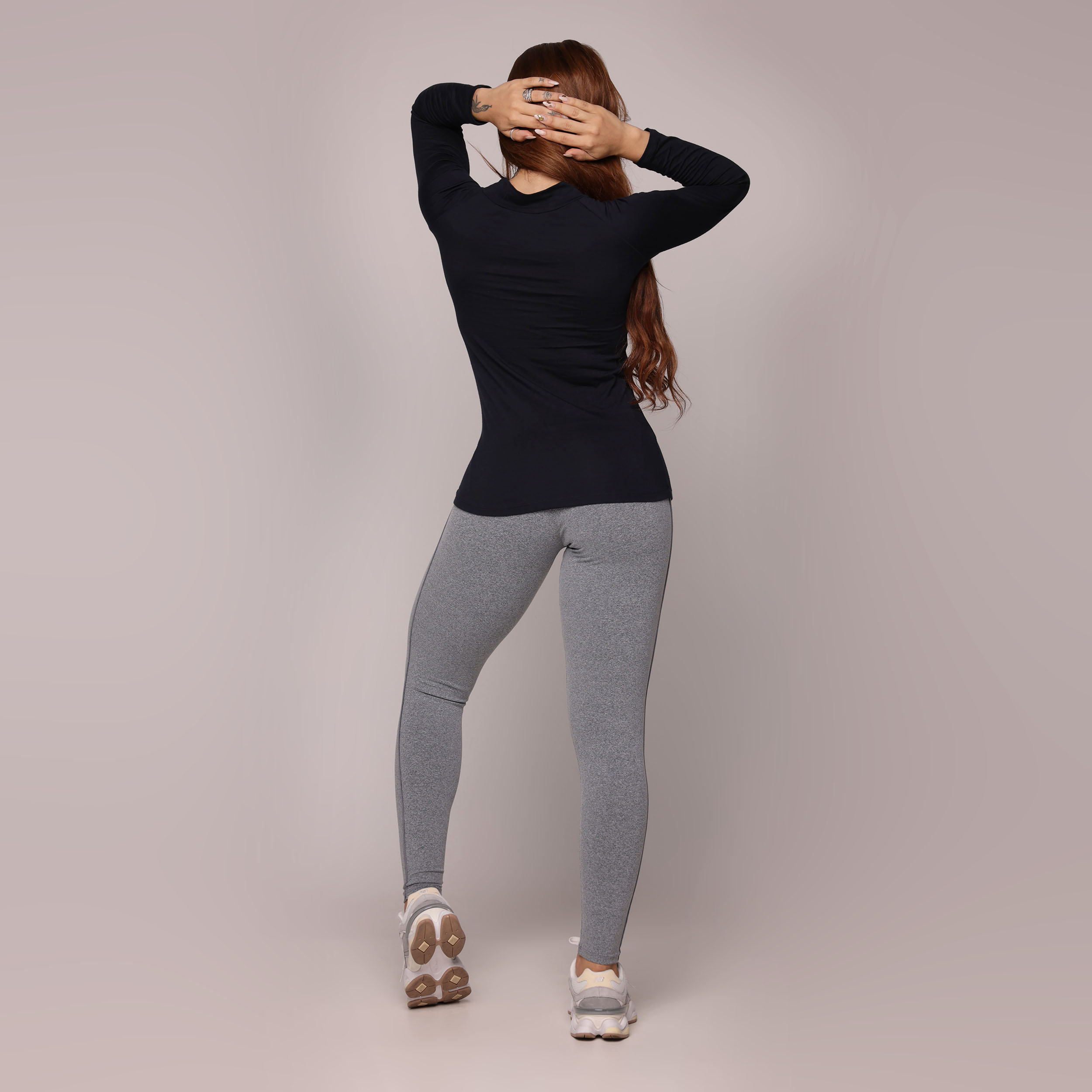 BLUSA ISTAMBUL MANGA LONGA TECH MODAL PRETO - Imagem 4