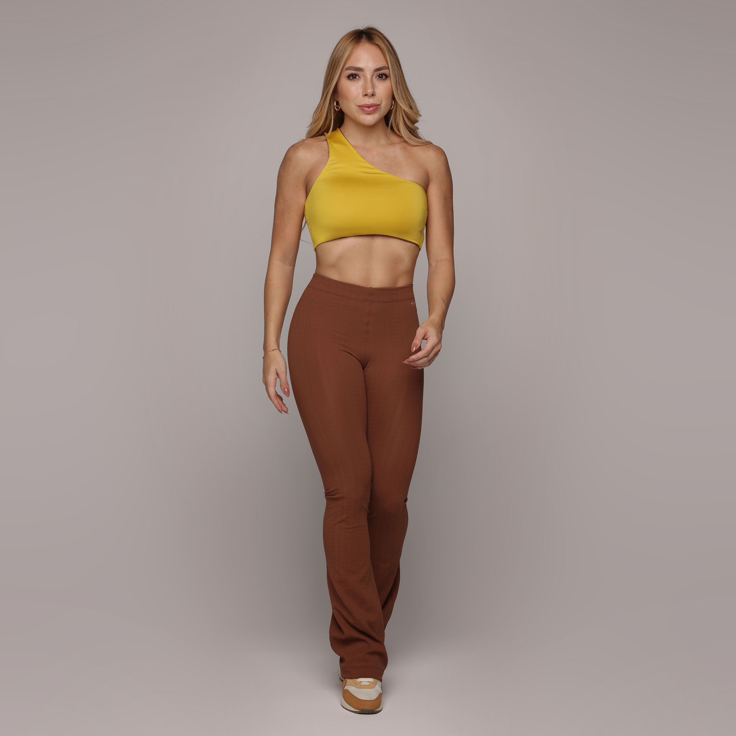 CALÇA FLARE JACQUARD FLOWERS COFFEE - Imagem 7