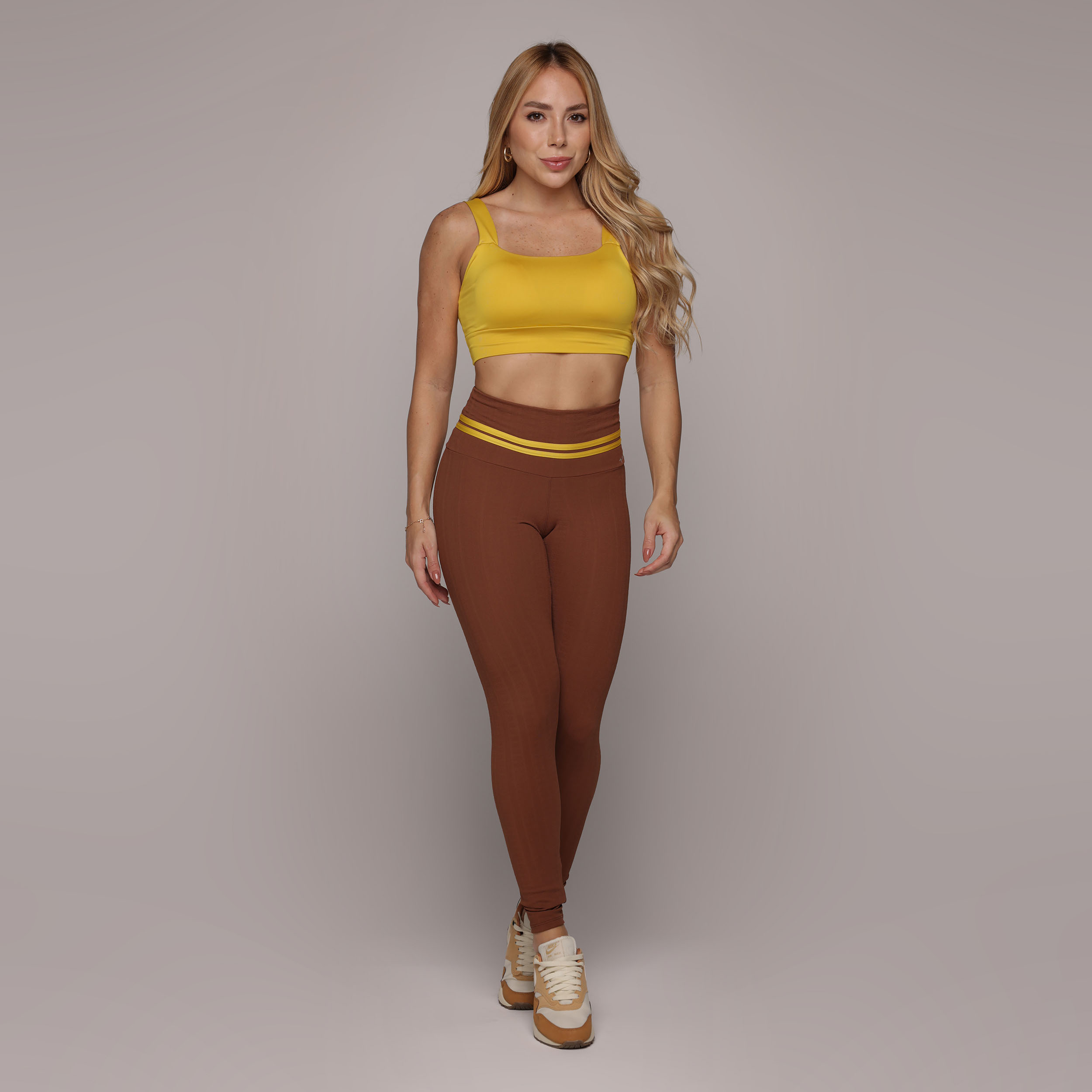 LEGGING EMPINA BUMBUM JACQUARD FLOWERS COFFEE - Imagem 3