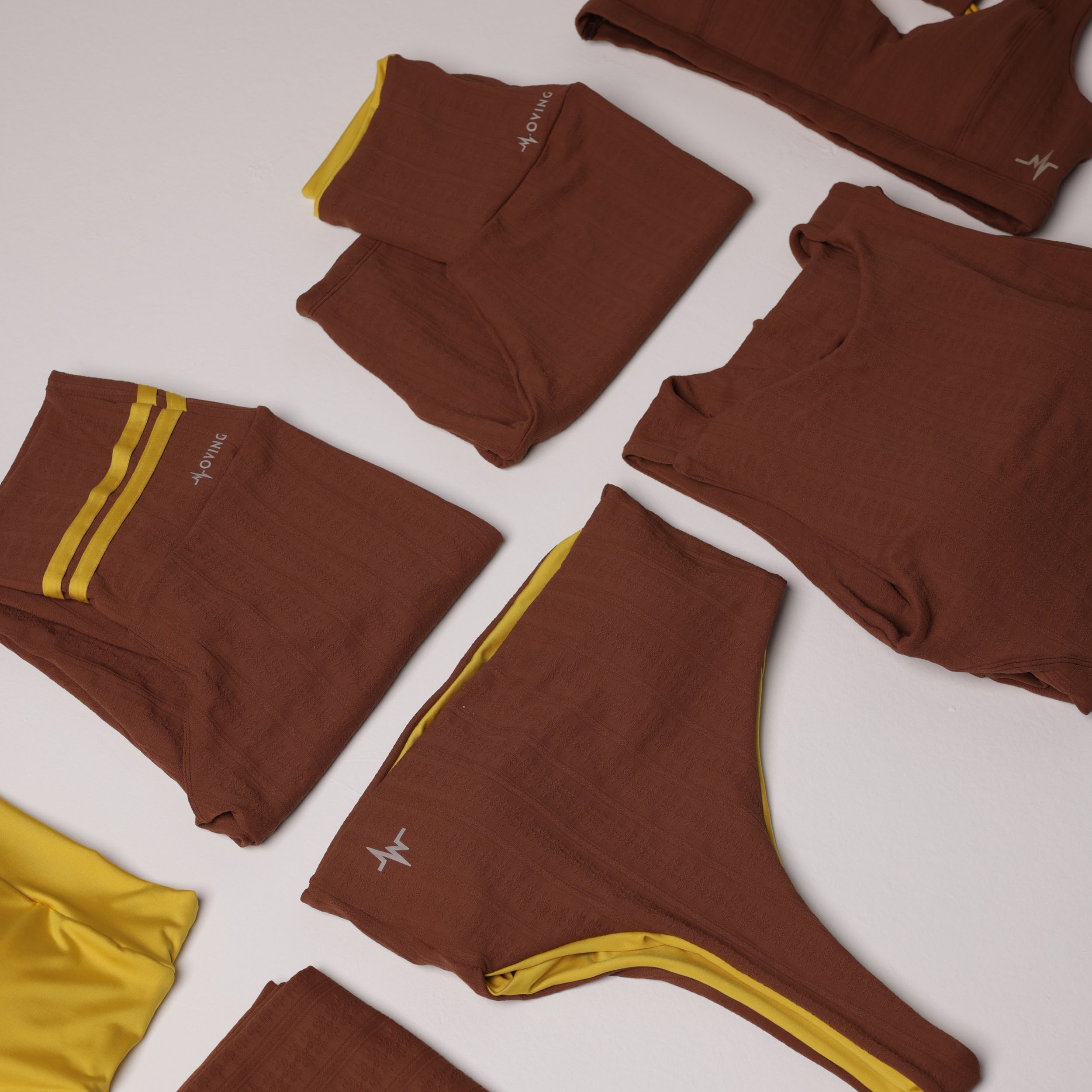 LEGGING EMPINA BUMBUM JACQUARD FLOWERS COFFEE - Imagem 7