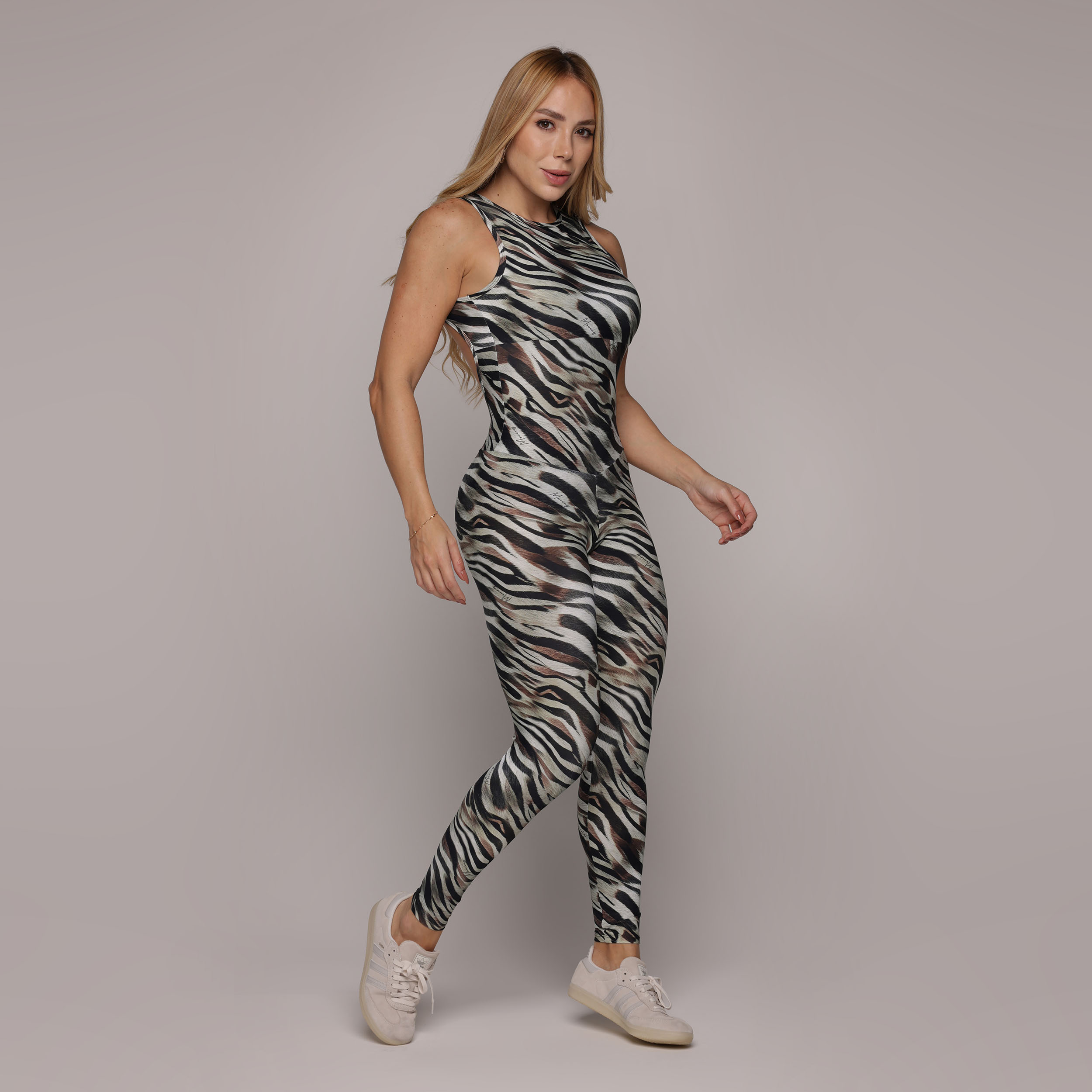 MACACÃO LOTUS EMPINA BUMBUM MASAI EXCLUSIVO - Imagem 3