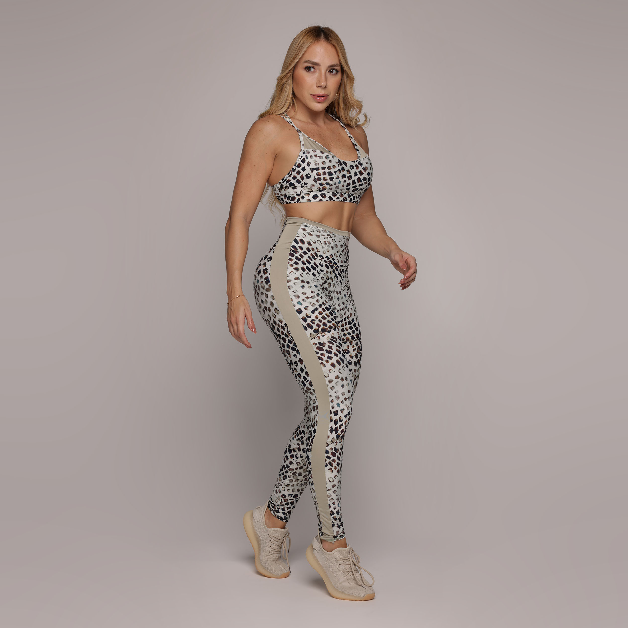 LEGGING STREET EMPINA BUMBUM OPHIRA EXCLUSIVA - Imagem 5