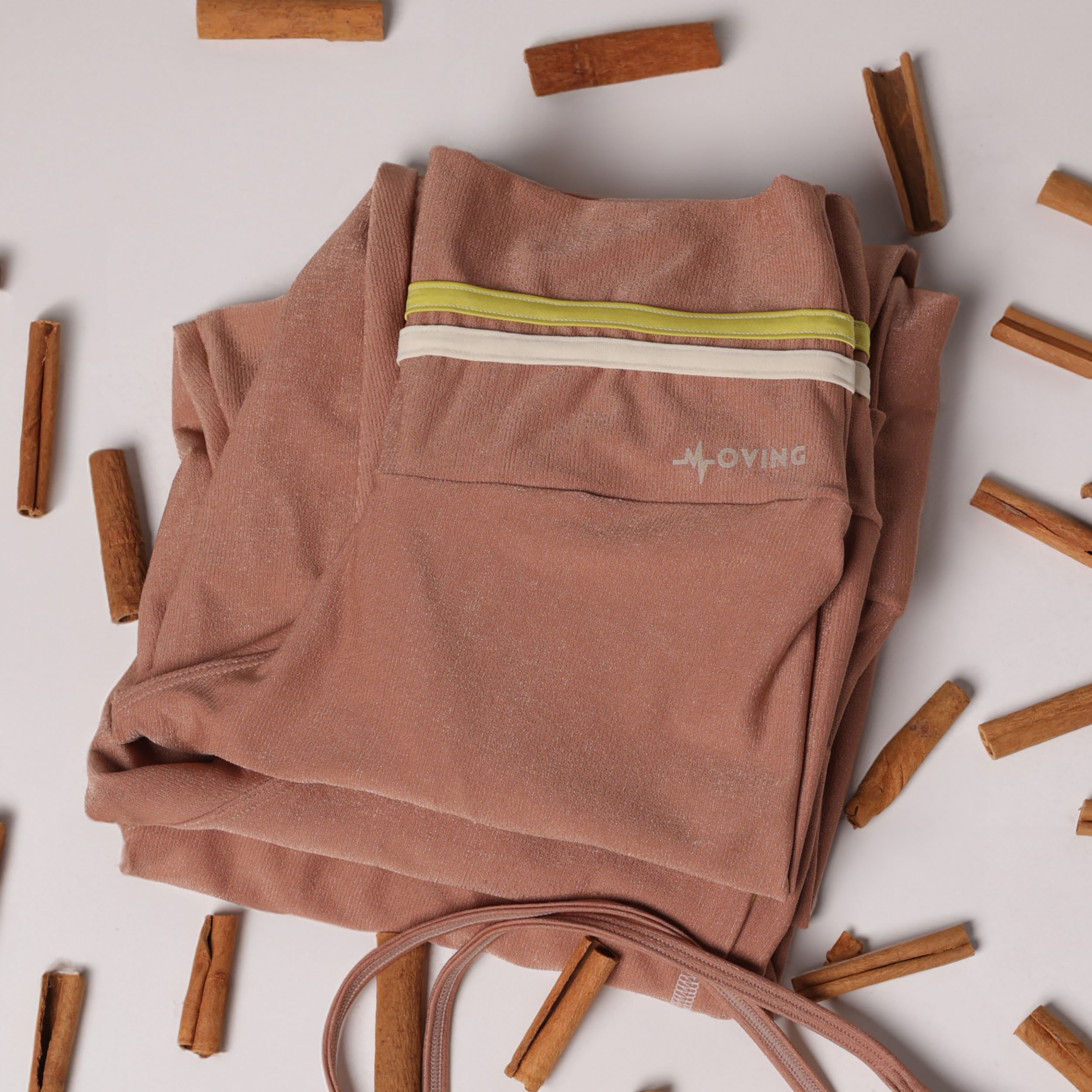 LEGGING EMPINA BUMBUM GLOSSY CANELA - Imagem 8