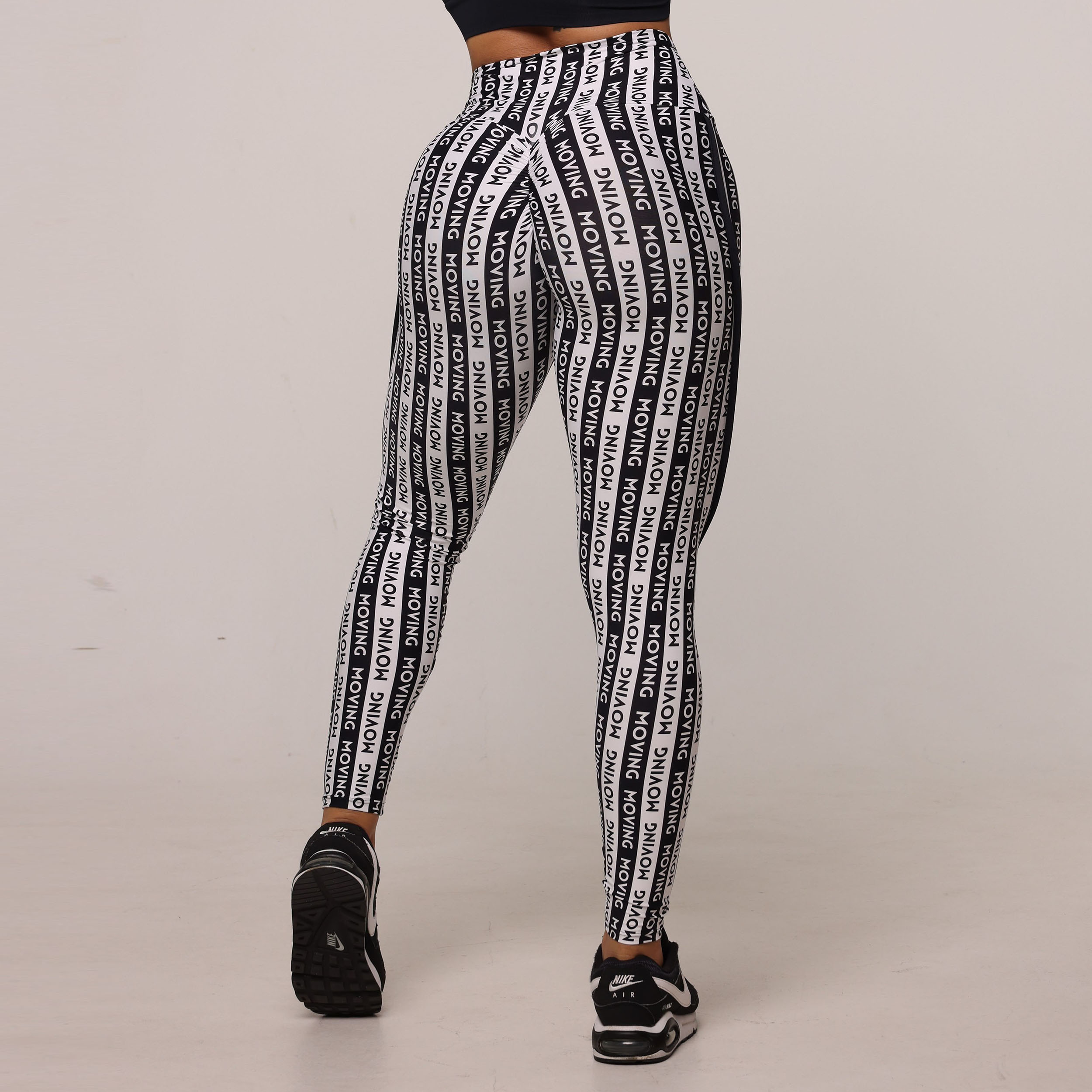 LEGGING RECORTE EMPINA BUMBUM MOVING BRAND EXCLUSIVA - Imagem 5