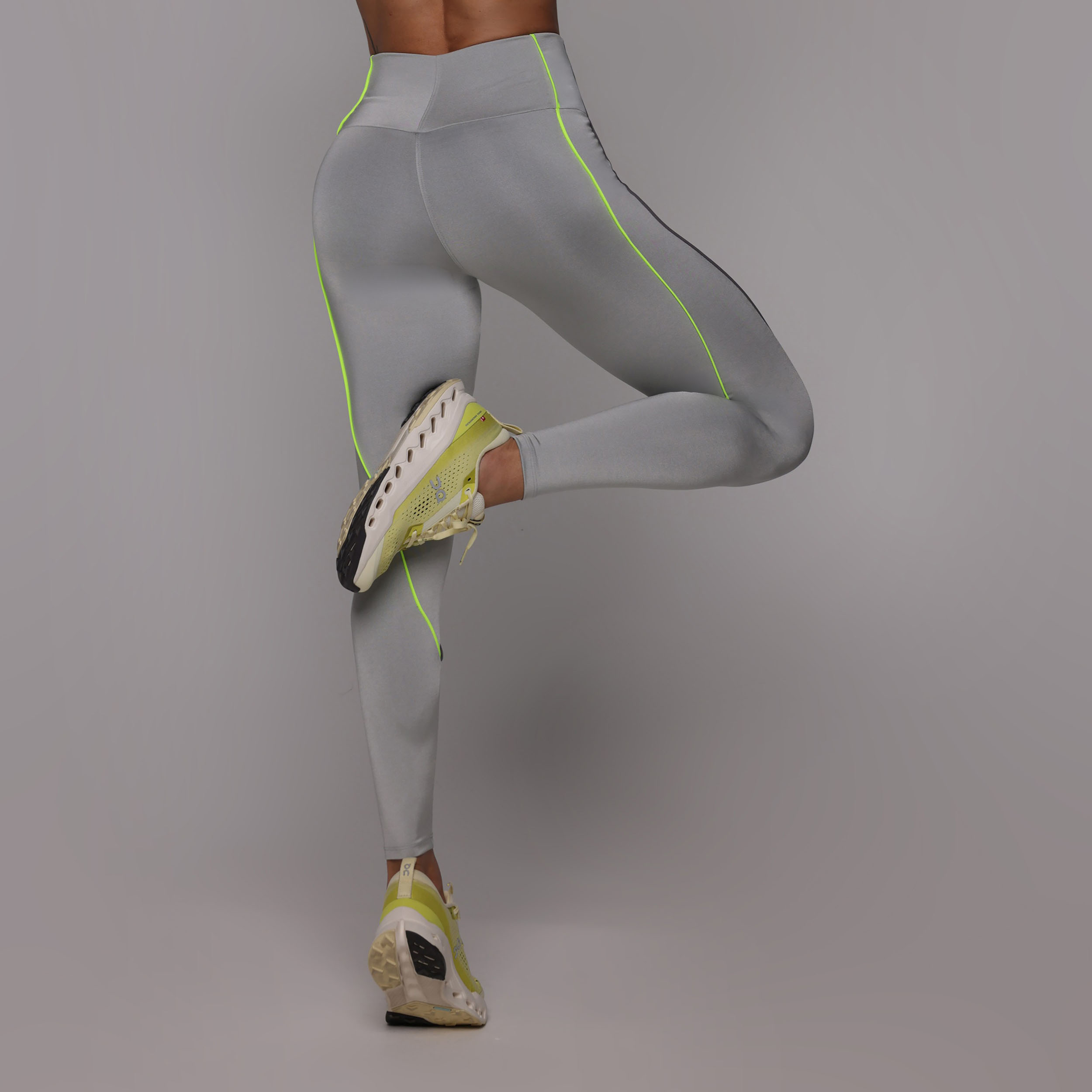 LEGGING HOPE BLACKOUT GLOSS LUA - Imagem 3