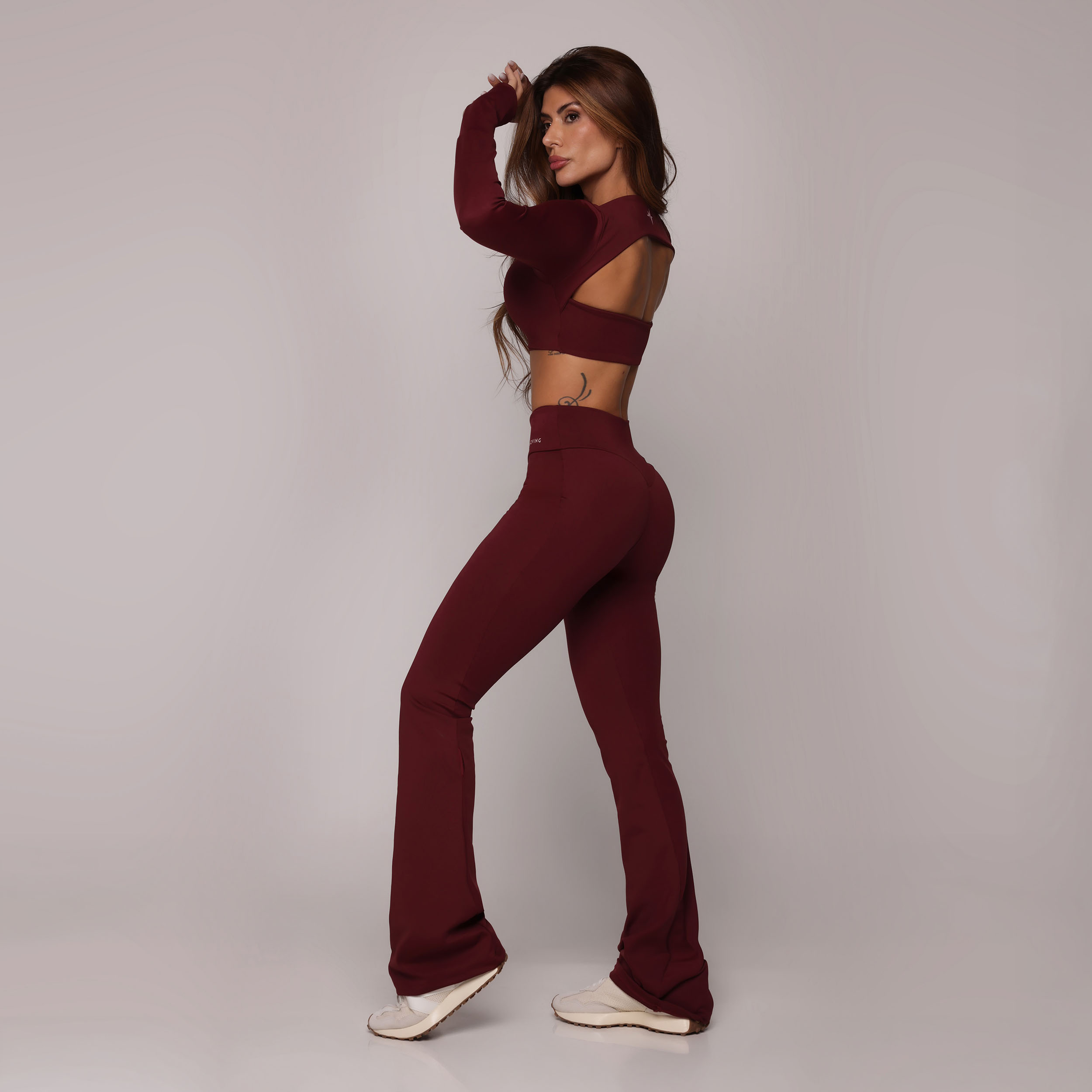 CALÇA FLARE BORGONHA - Imagem 7