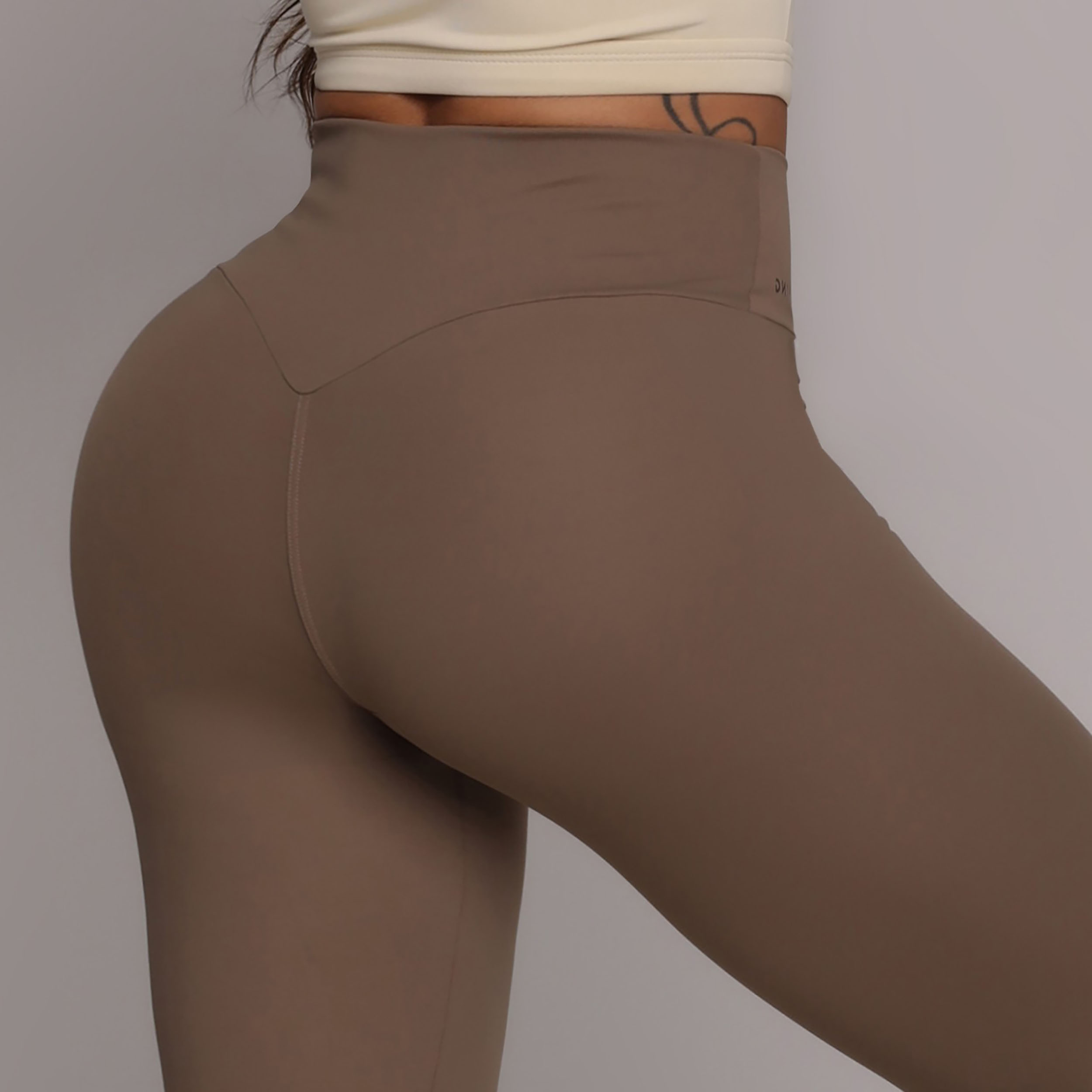 LEGGING FENDA CASTANHO - Imagem 3