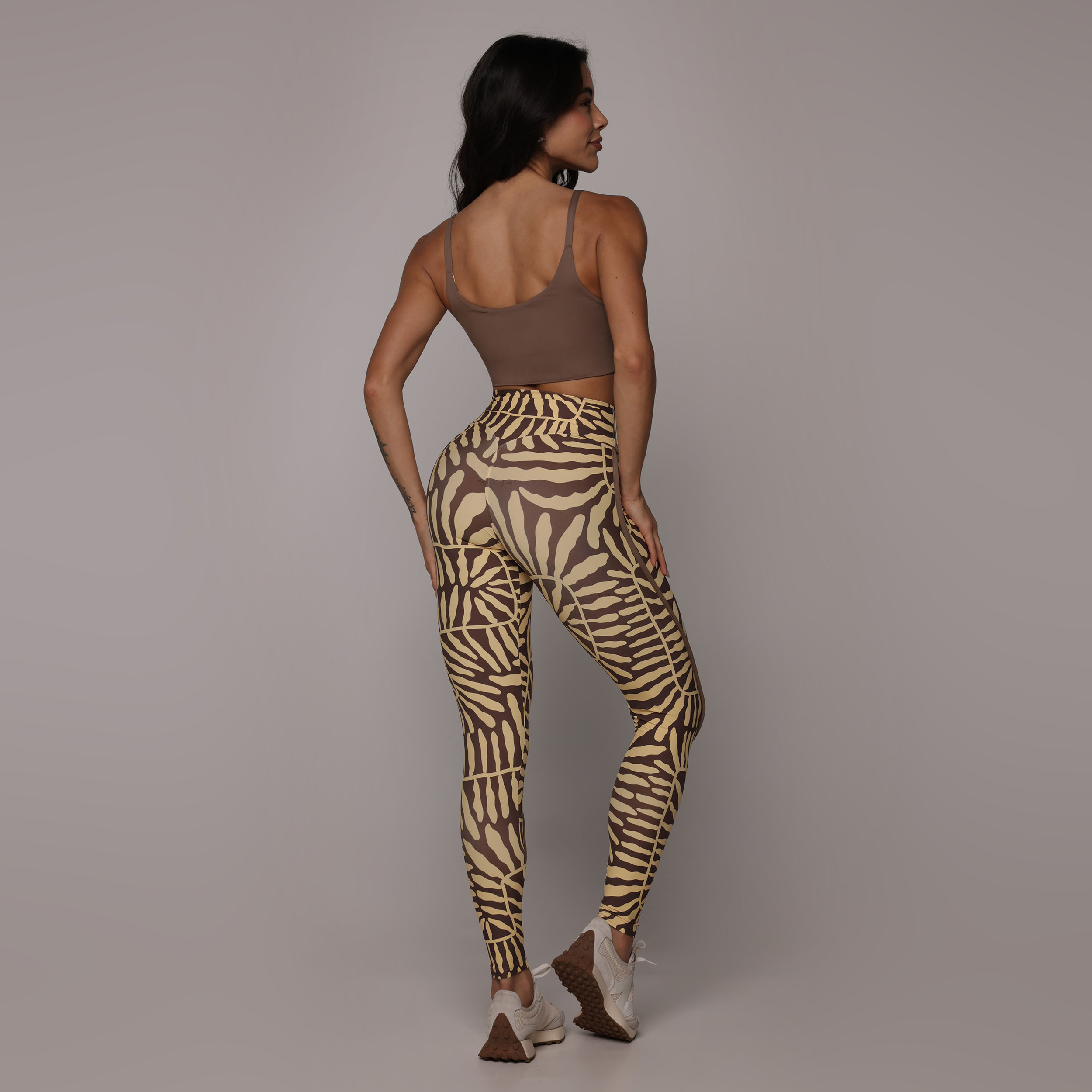 LEGGING RECORTE ARÁBICA EXCLUSIVA - Imagem 7
