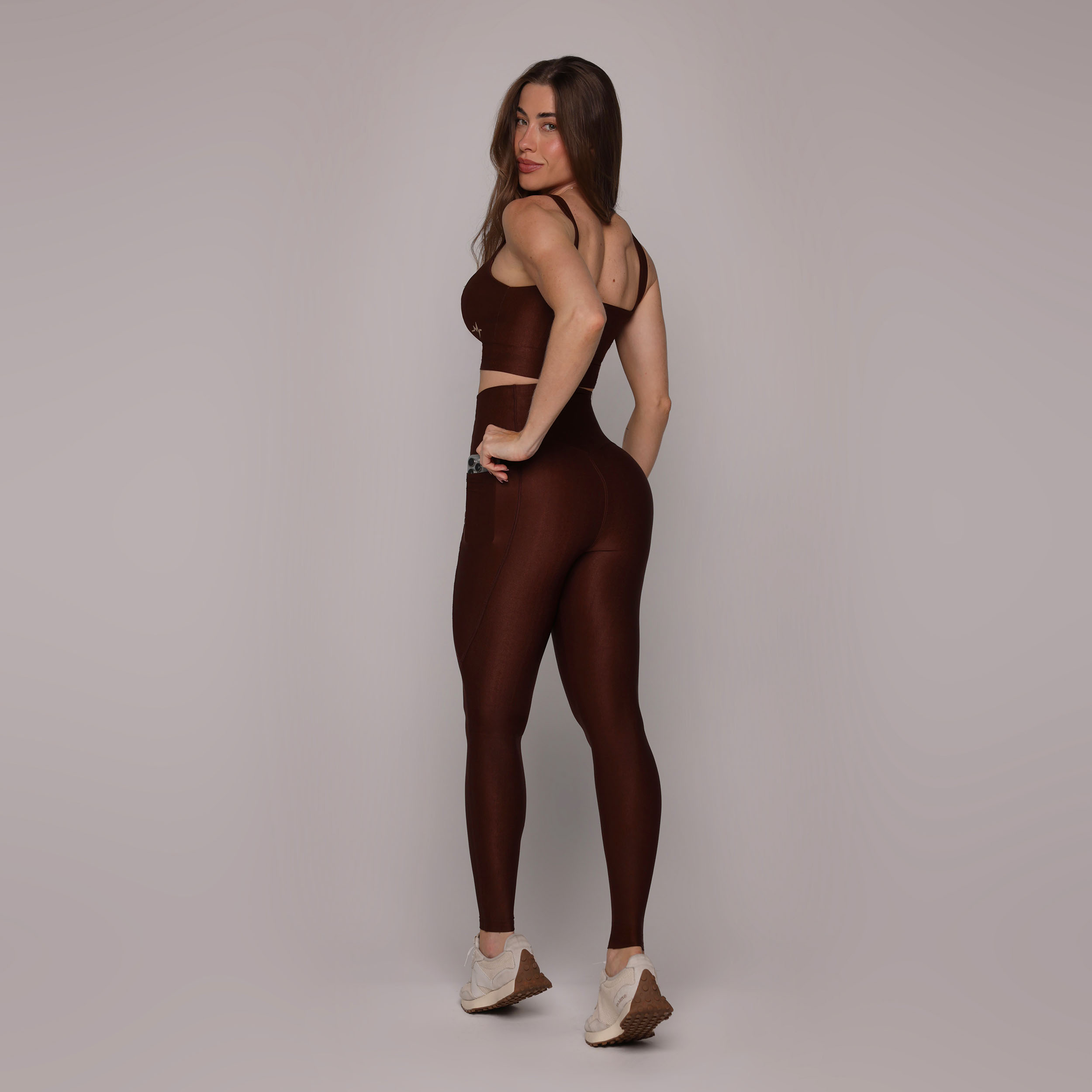 LEGGING ZURIQUE GLOSSY COFFEE - Imagem 5