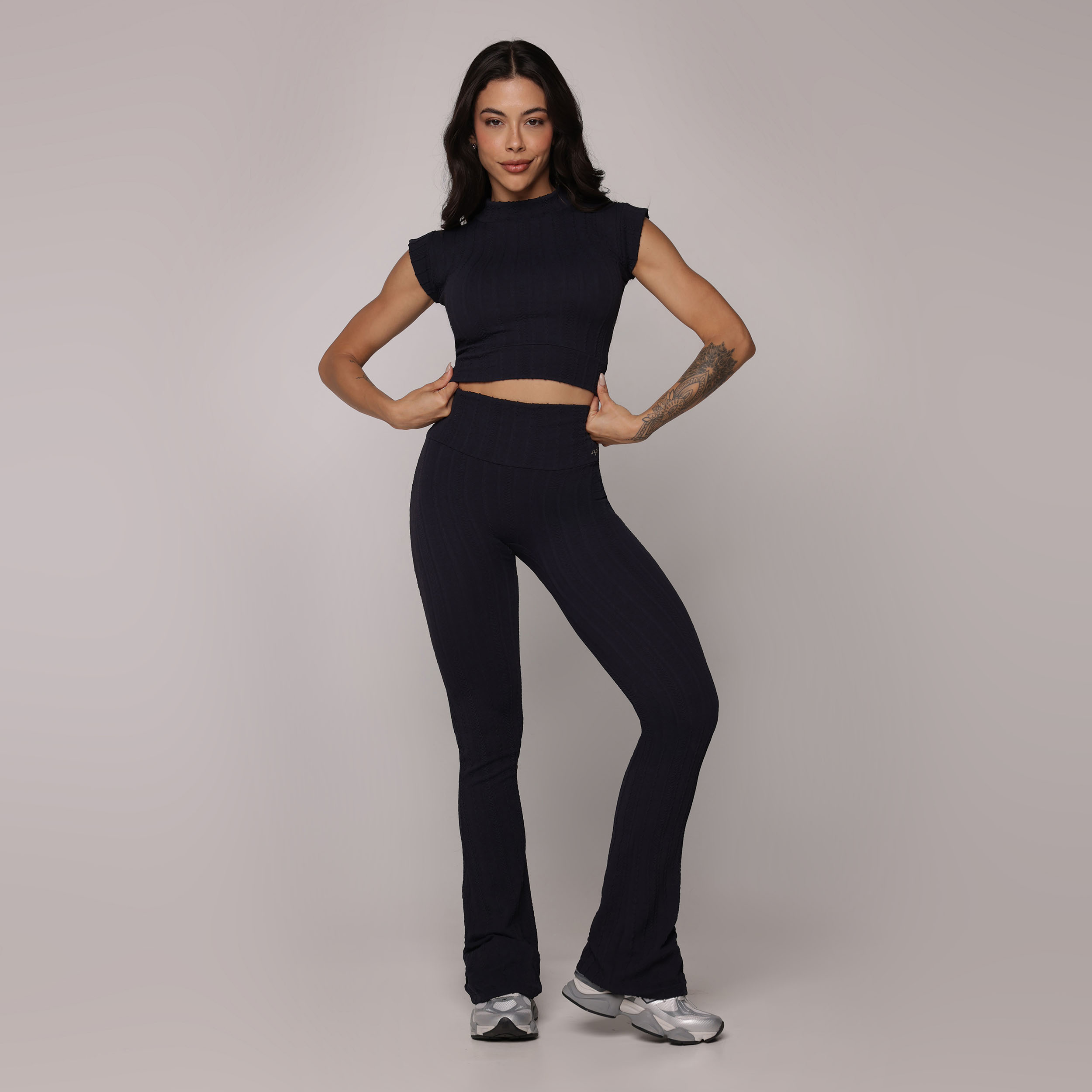 CALÇA FLARE JACQUARD BRAID PRETO - Imagem 8