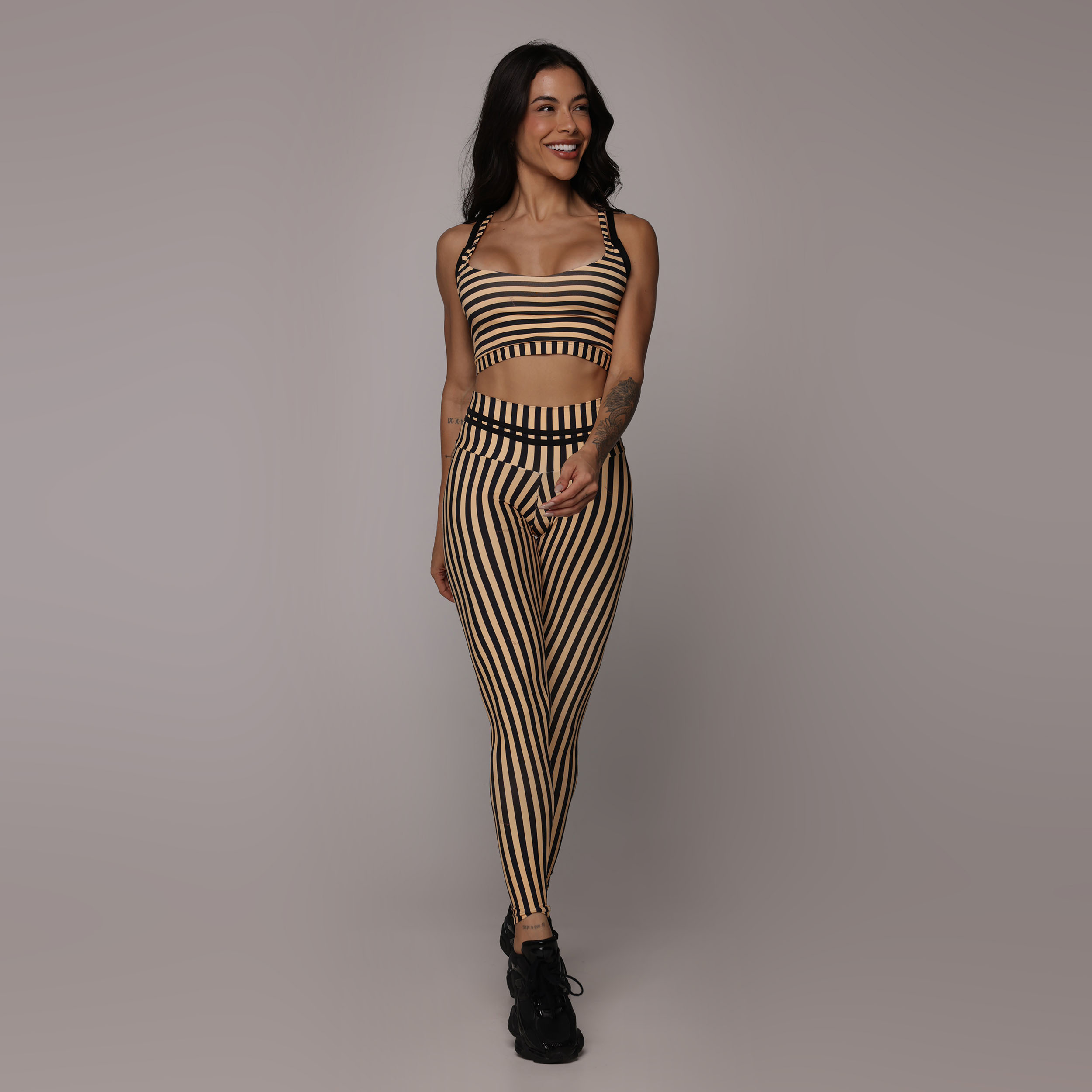 LEGGING EMPINA BUMBUM MACADÂMIA EXCLUSIVA - Imagem 5