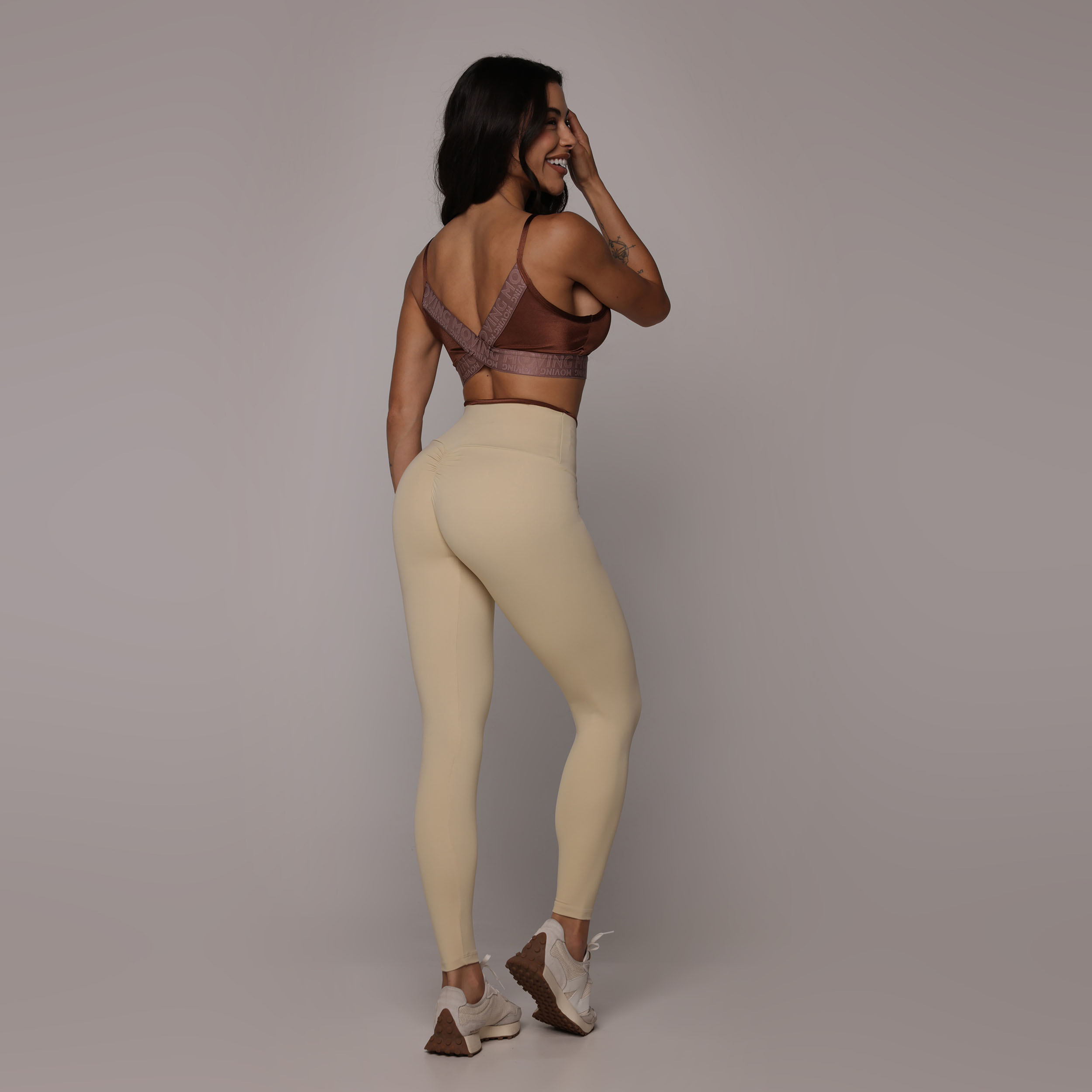 LEGGING BICOLOR EMPINA BUMBUM VANILLA - Imagem 5