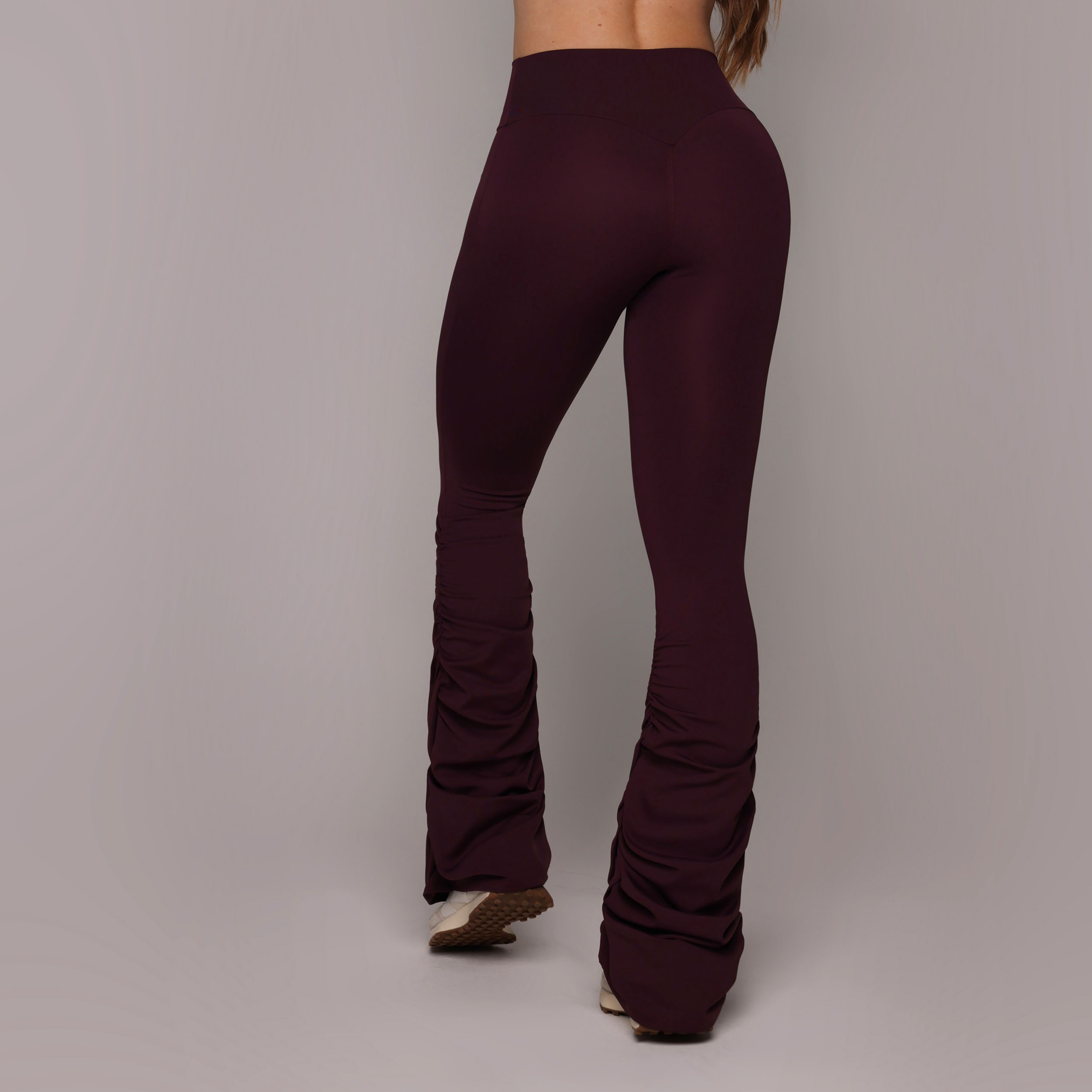 CALÇA FLARE DRAPE AMEIXA - Imagem 6