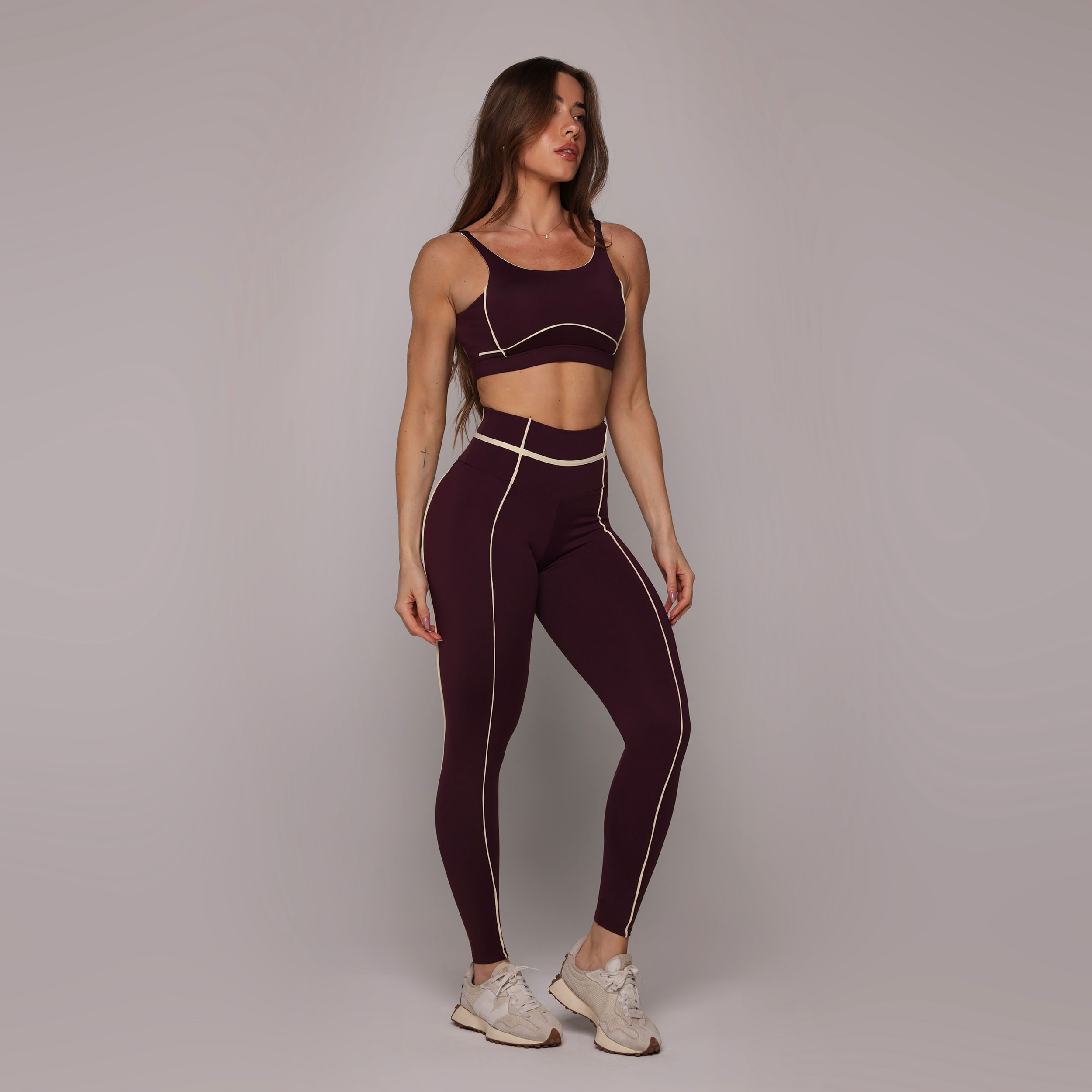 LEGGING QUEENS EMPINA BUMBUM AMEIXA - Imagem 4