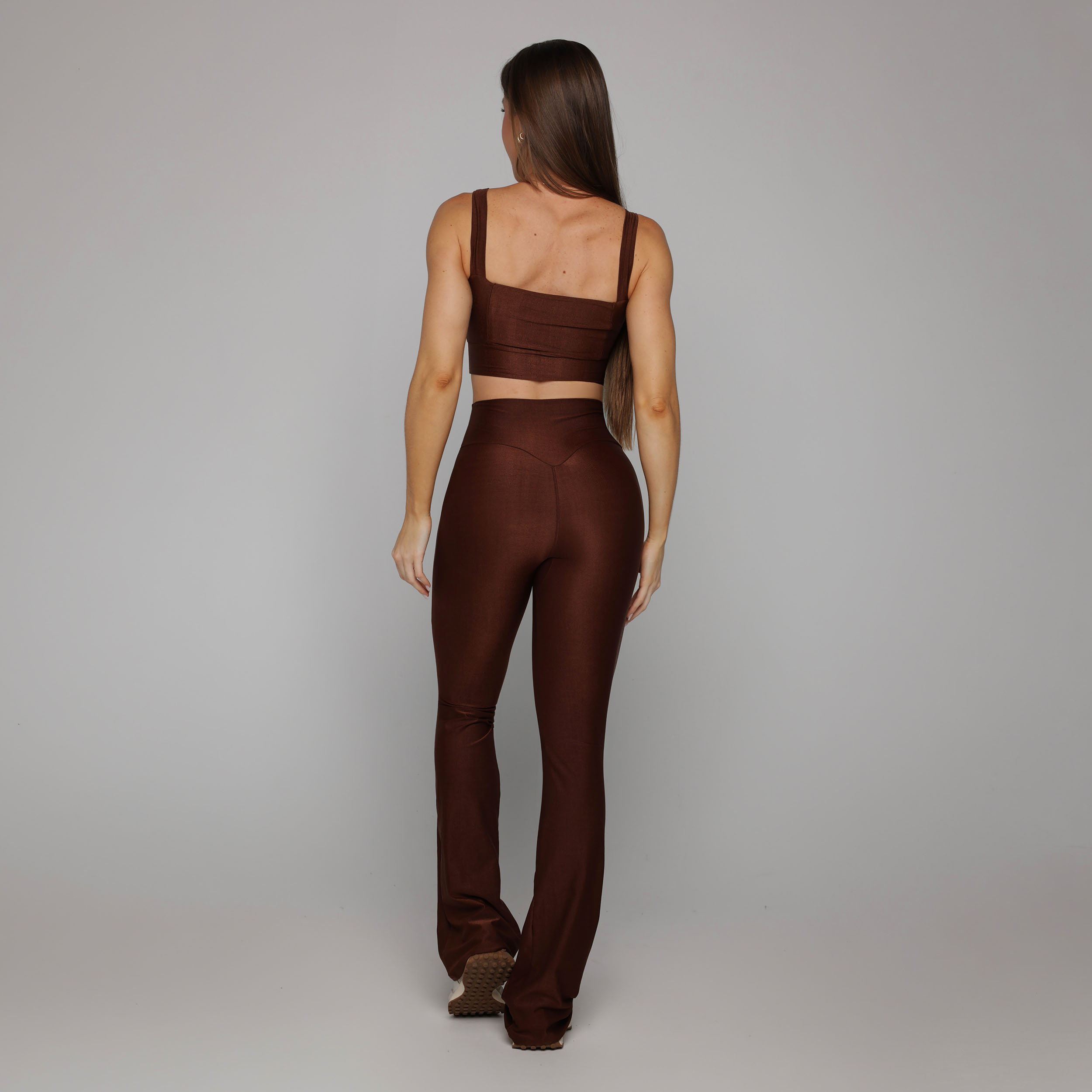 CALÇA FLARE GLOSSY COFFEE - Imagem 4